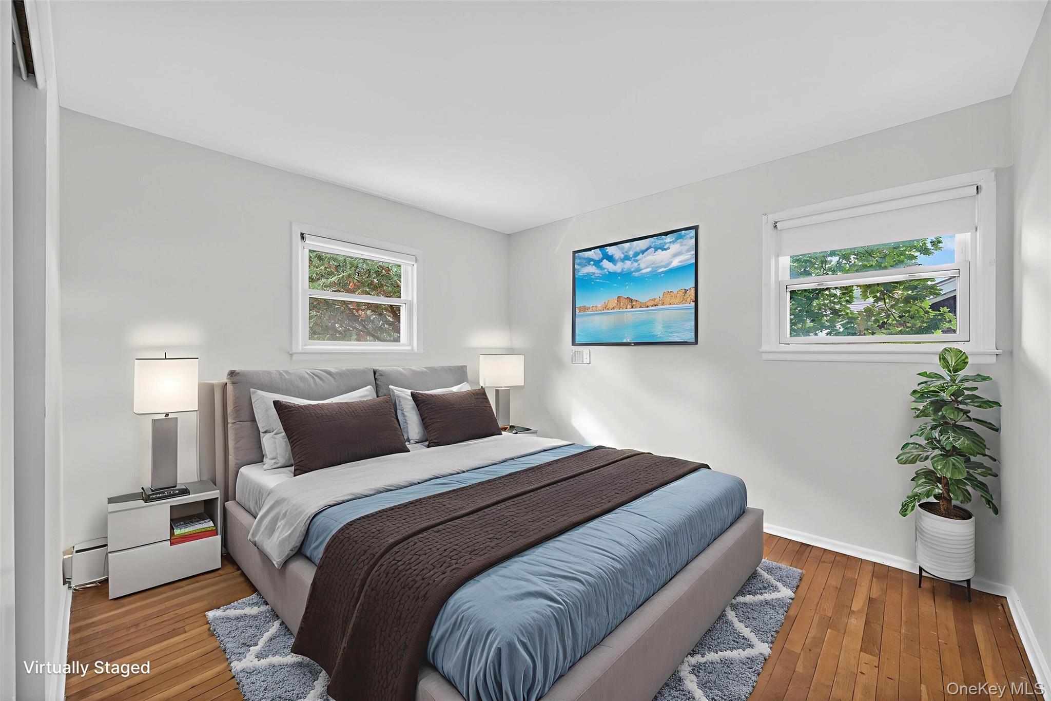 4 King Street, Glenwood Landing, NY 11547