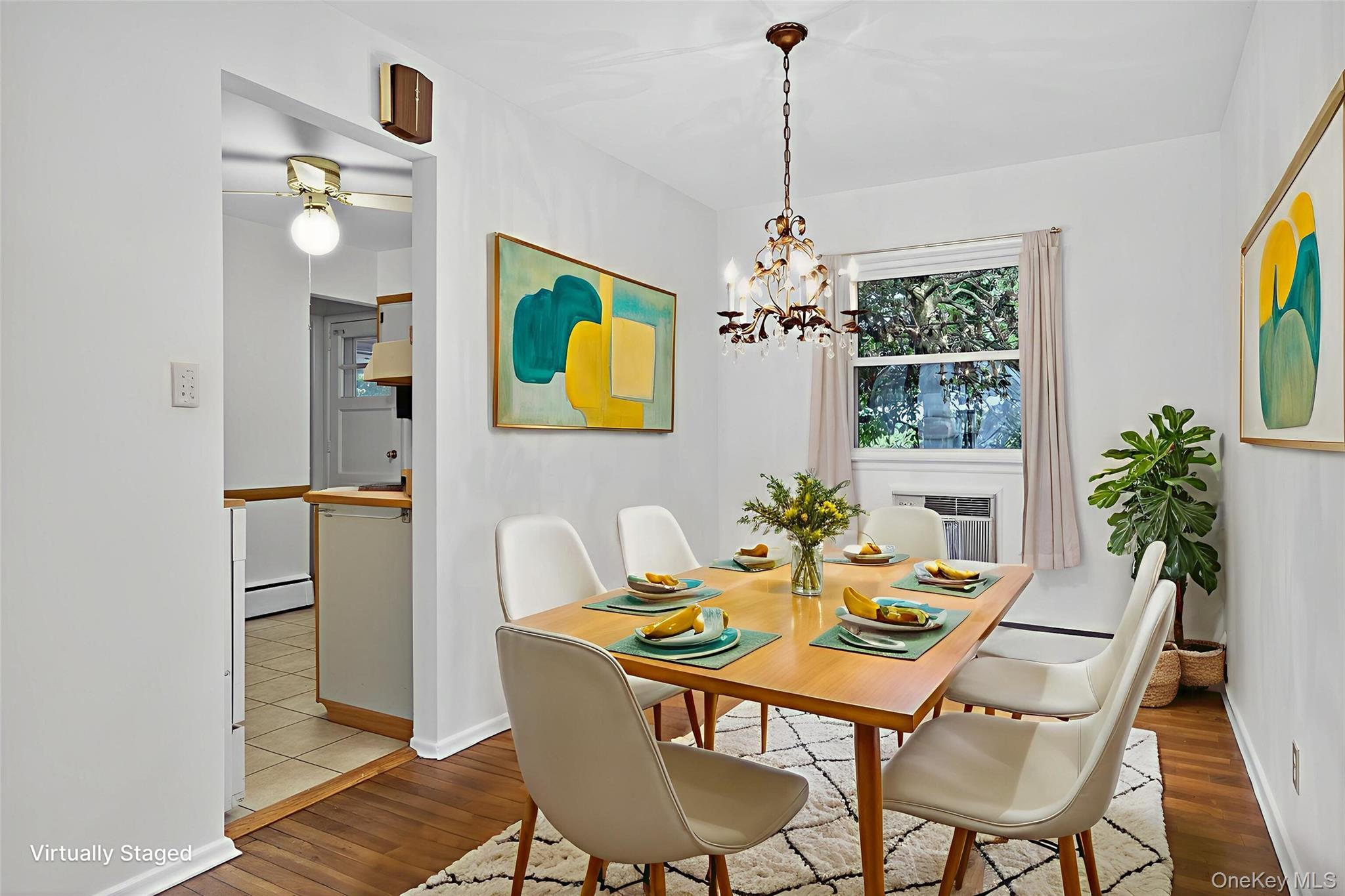 4 King Street, Glenwood Landing, NY 11547