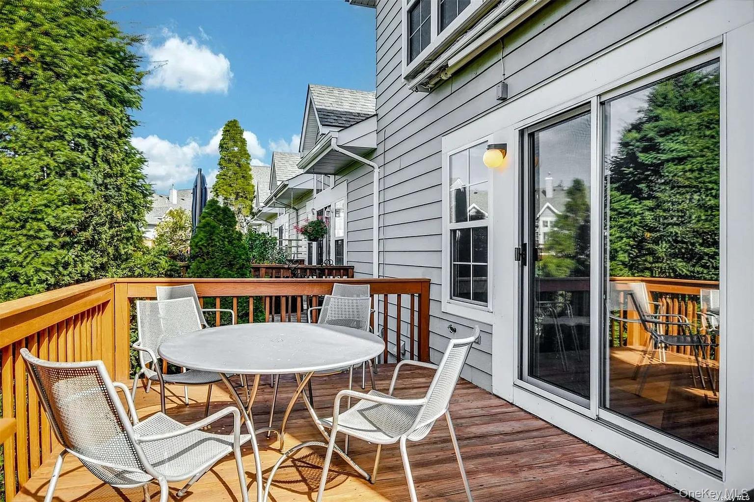 52 Fairlawn Drive, Central Islip, NY 11722