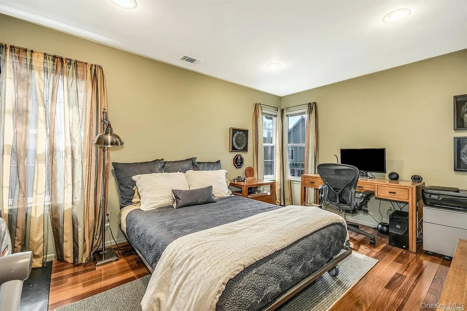 52 Fairlawn Drive, Central Islip, NY 11722