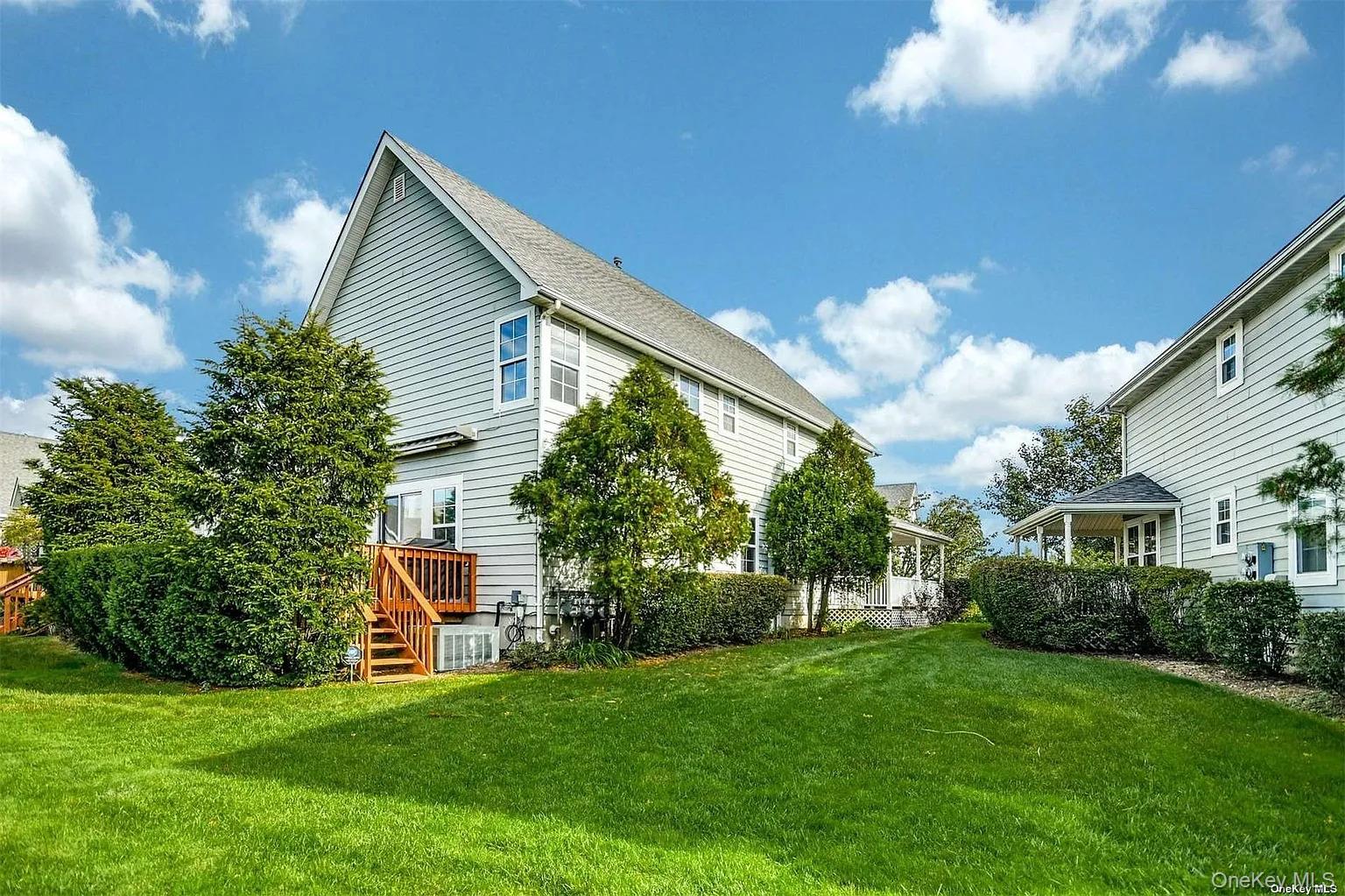 52 Fairlawn Drive, Central Islip, NY 11722