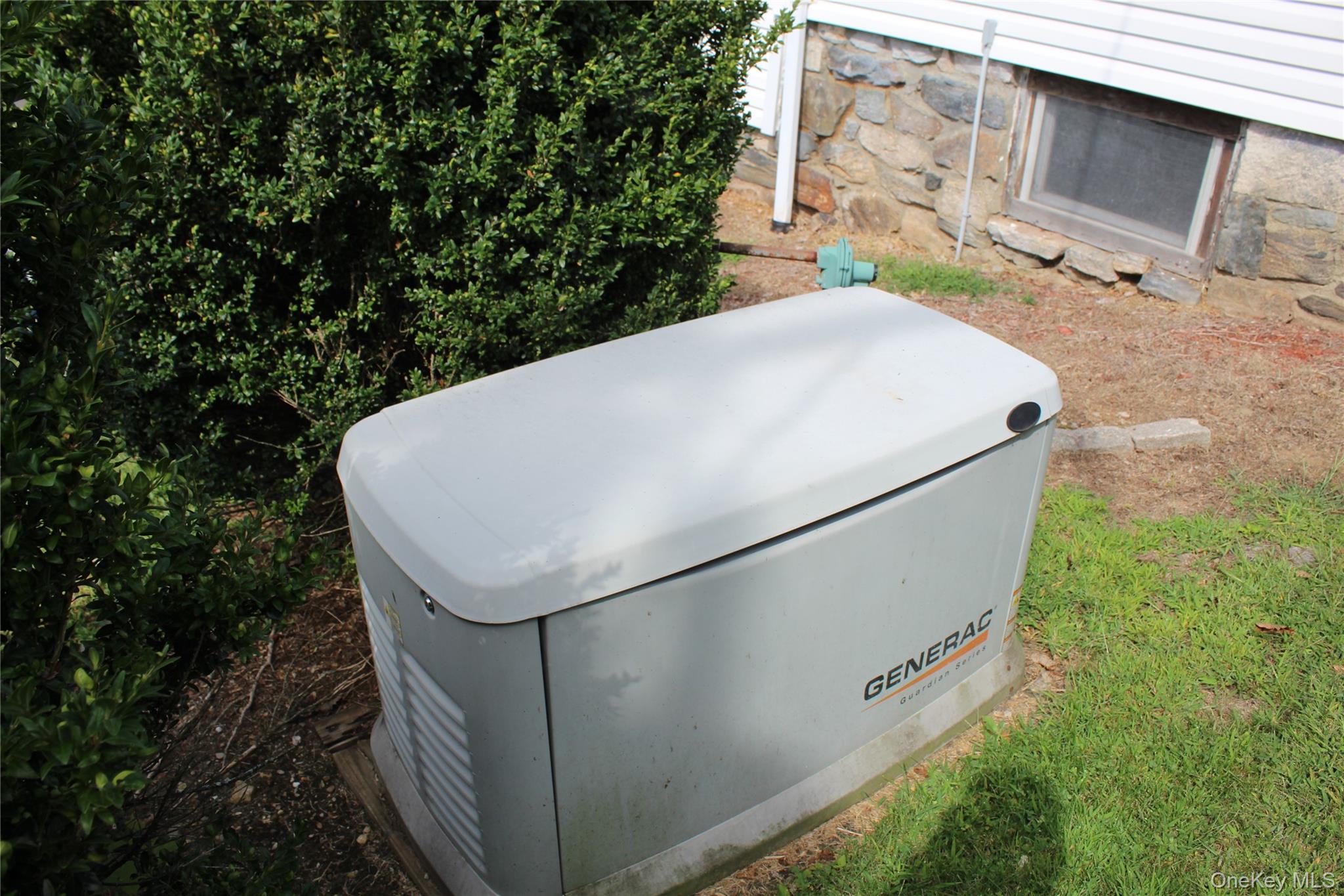 20 Greenwood Drive, Lincolndale, NY 10541