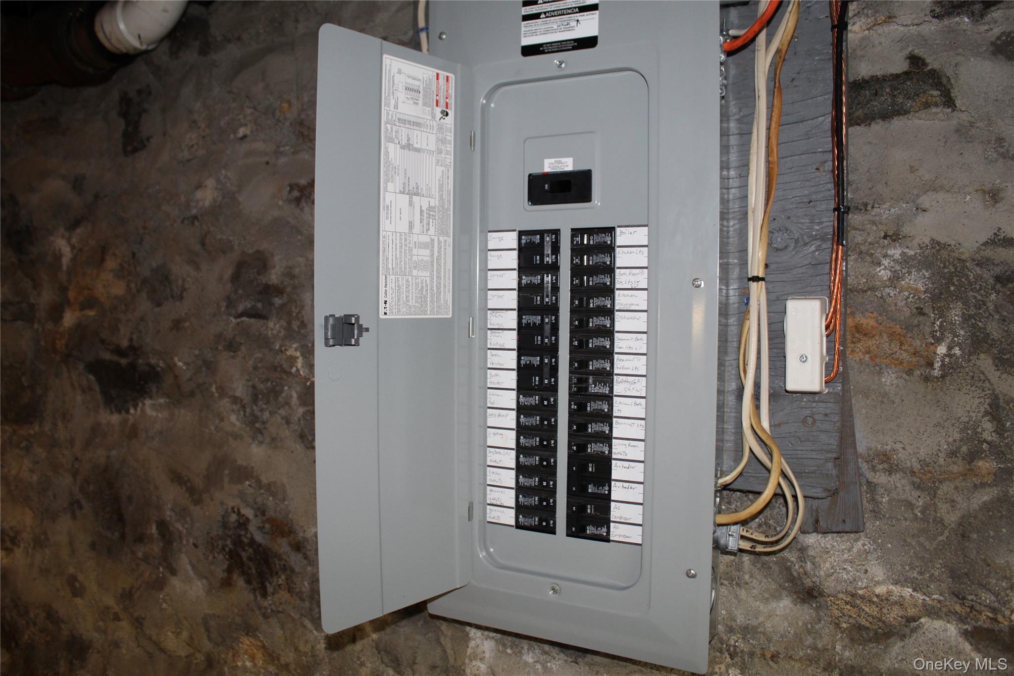 20 Greenwood Drive, Lincolndale, NY 10541