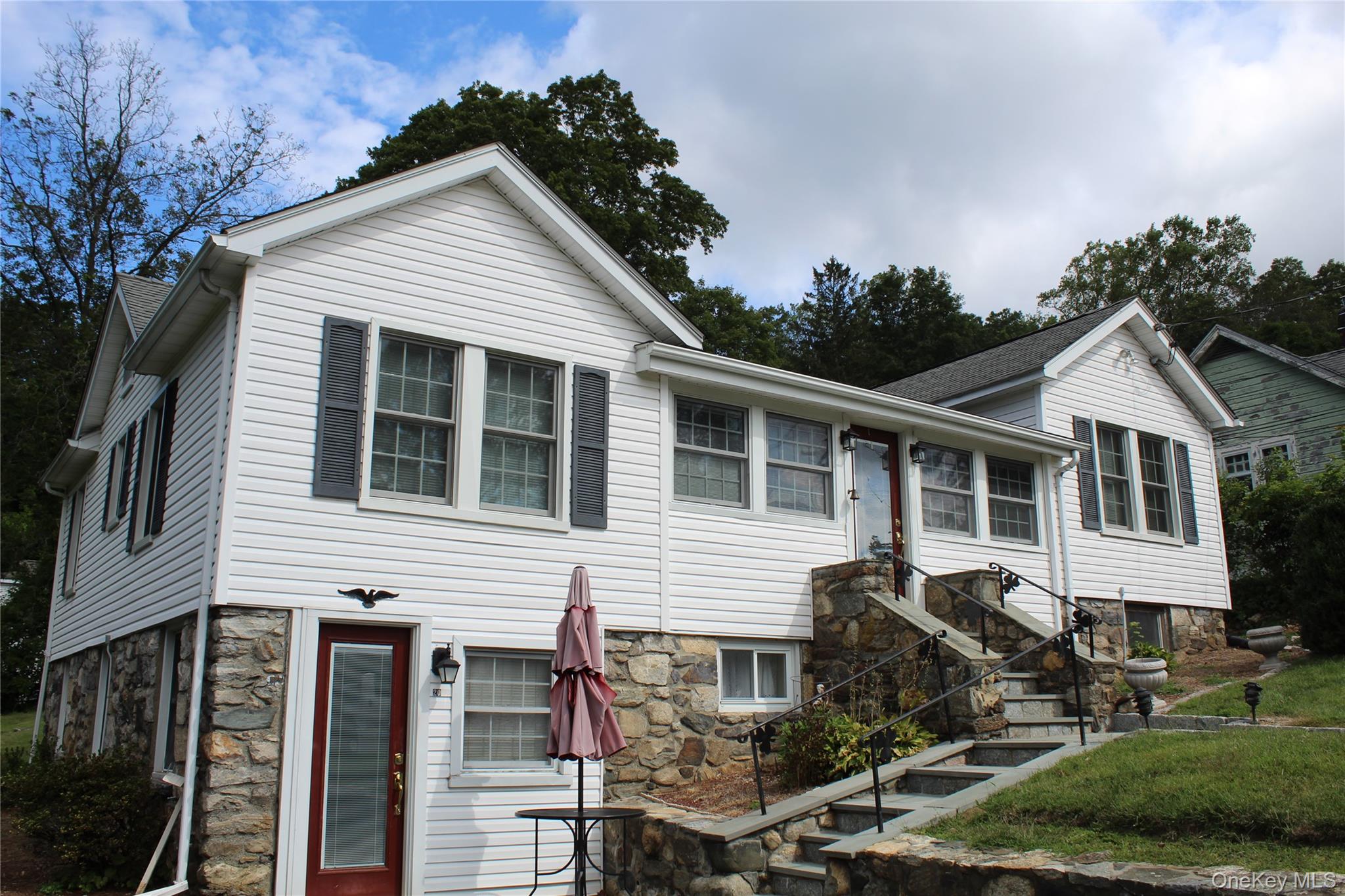 20 Greenwood Drive, Lincolndale, NY 10541
