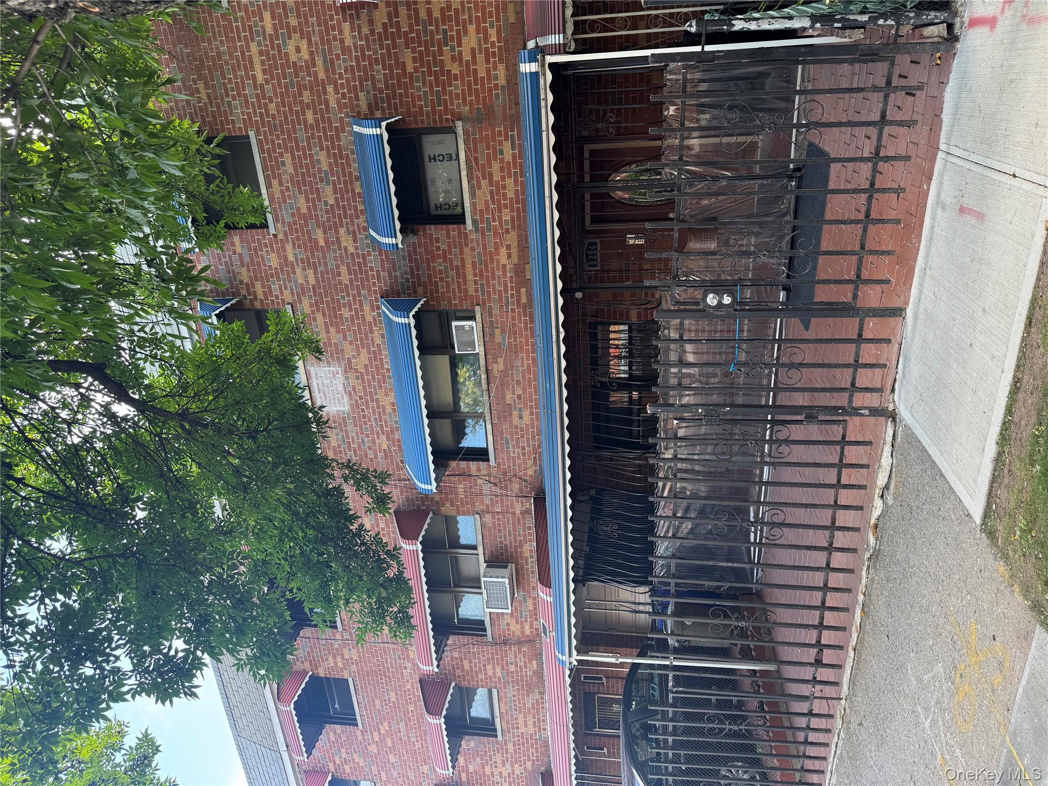 1254 Rosedale Avenue, Bronx, NY 10472
