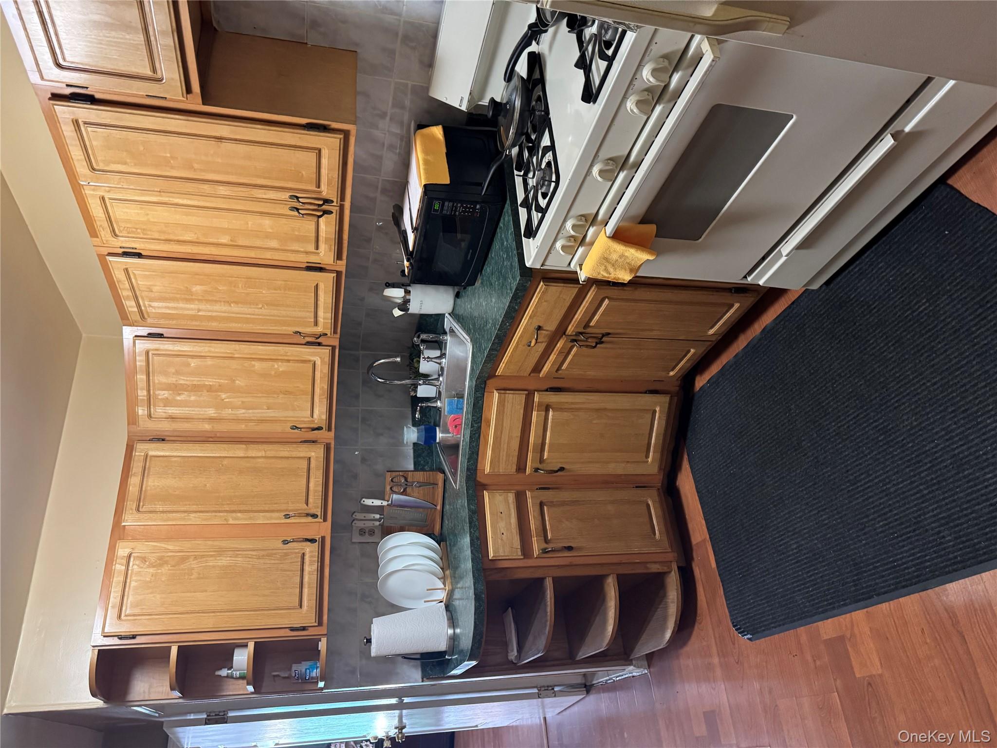 1254 Rosedale Avenue, Bronx, NY 10472