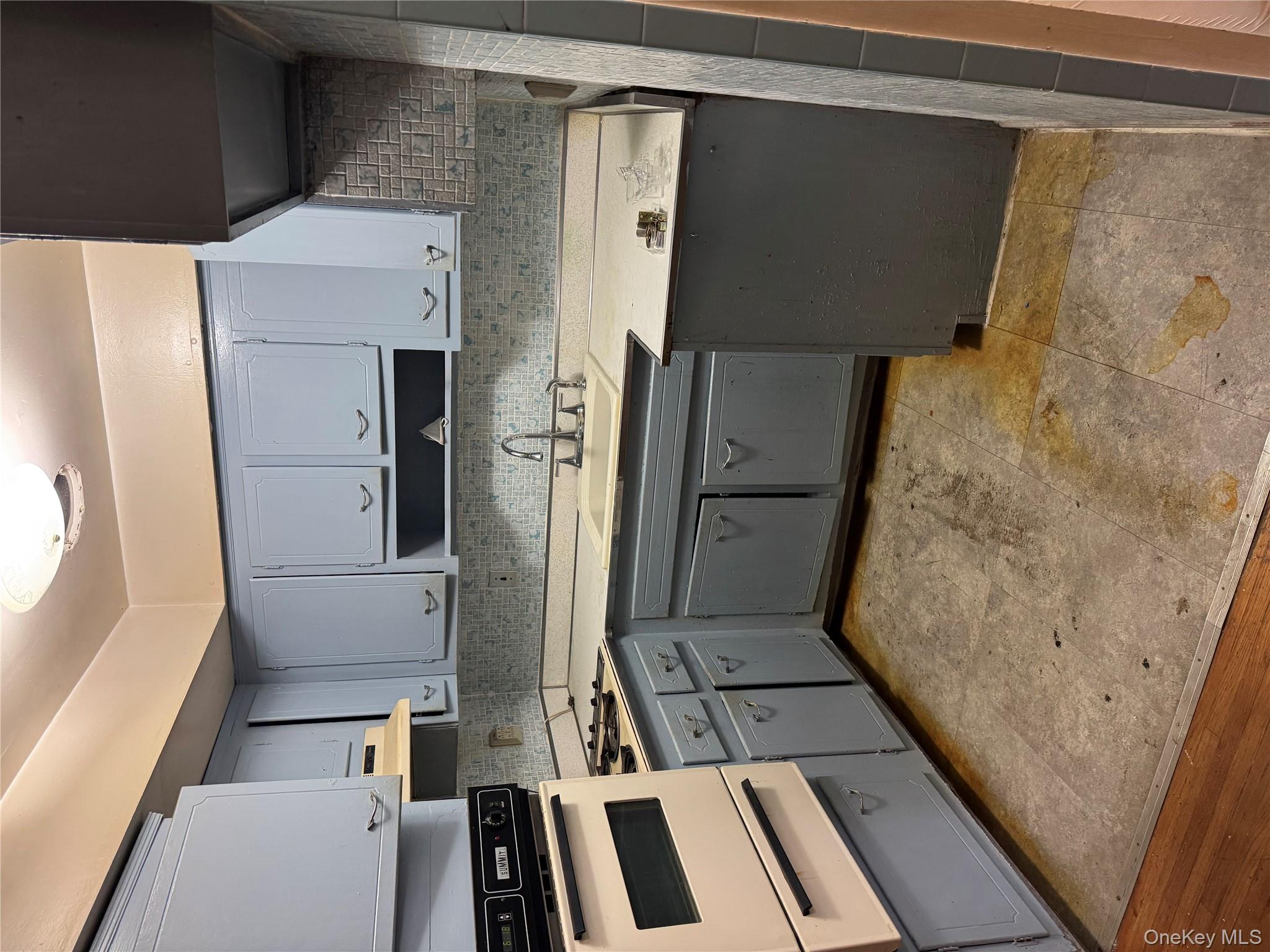 1254 Rosedale Avenue, Bronx, NY 10472