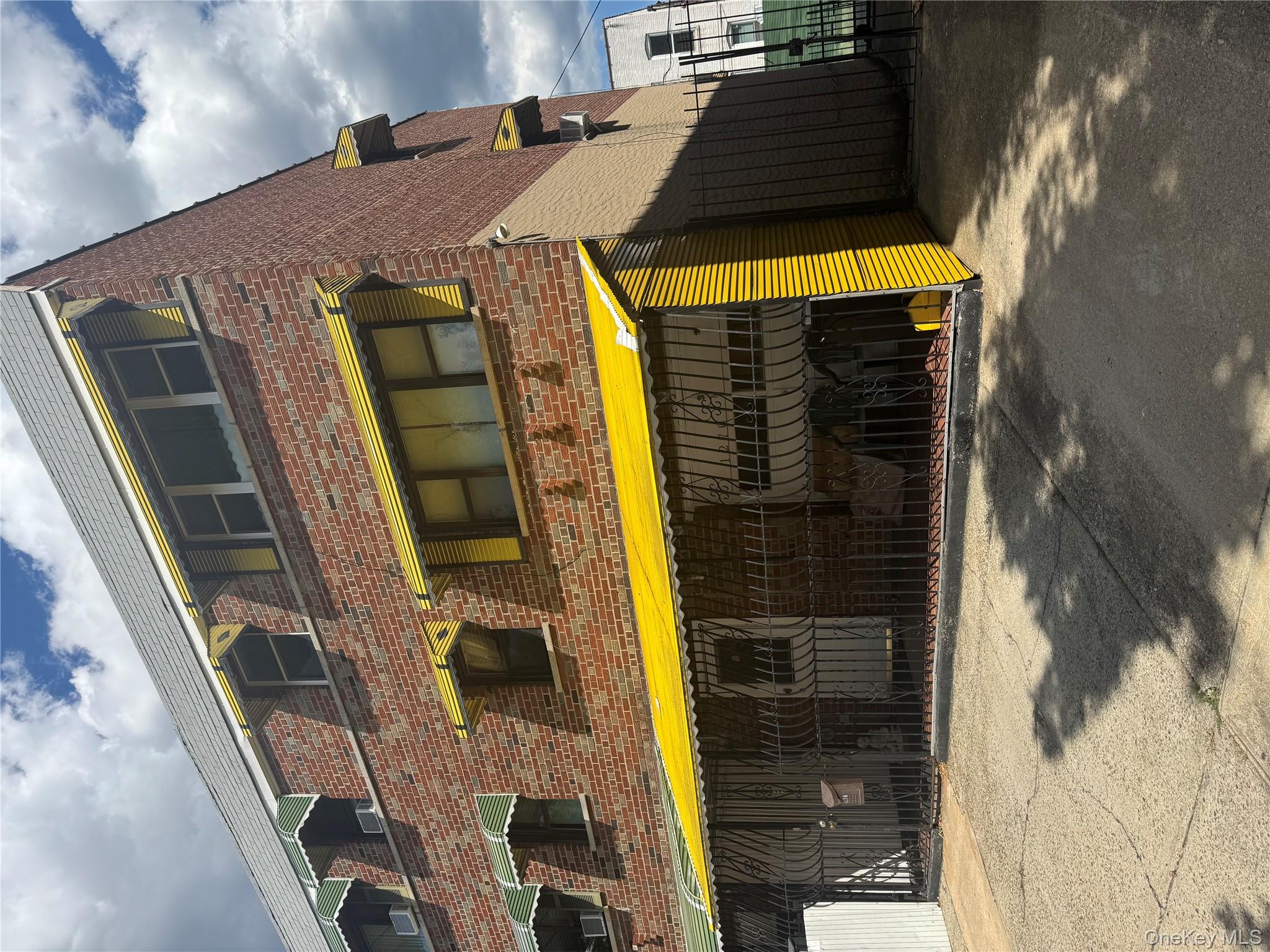 1270 Rosedale Avenue, Bronx, NY 10472