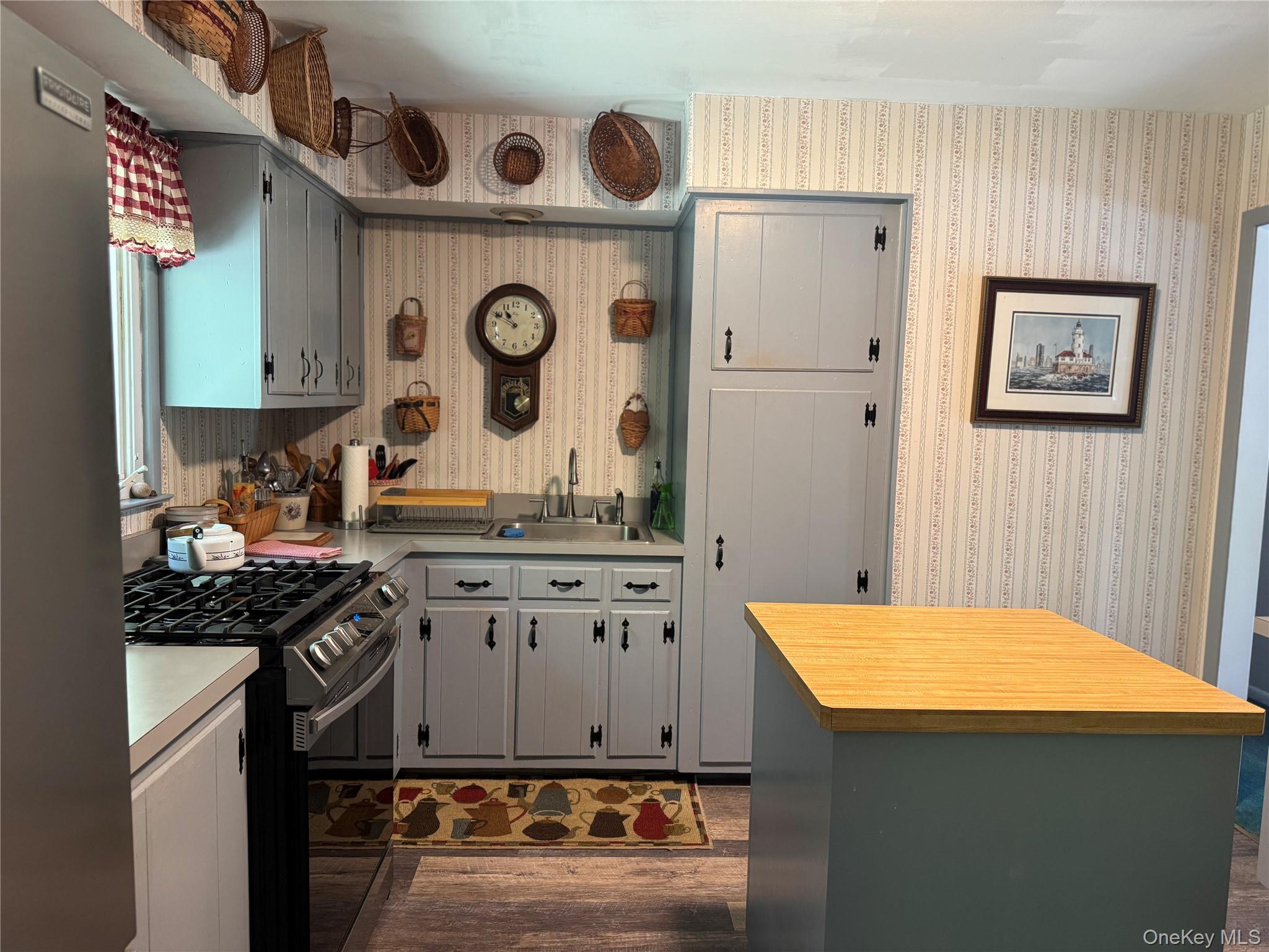 408 County Route 22, Middletown, NY 10940