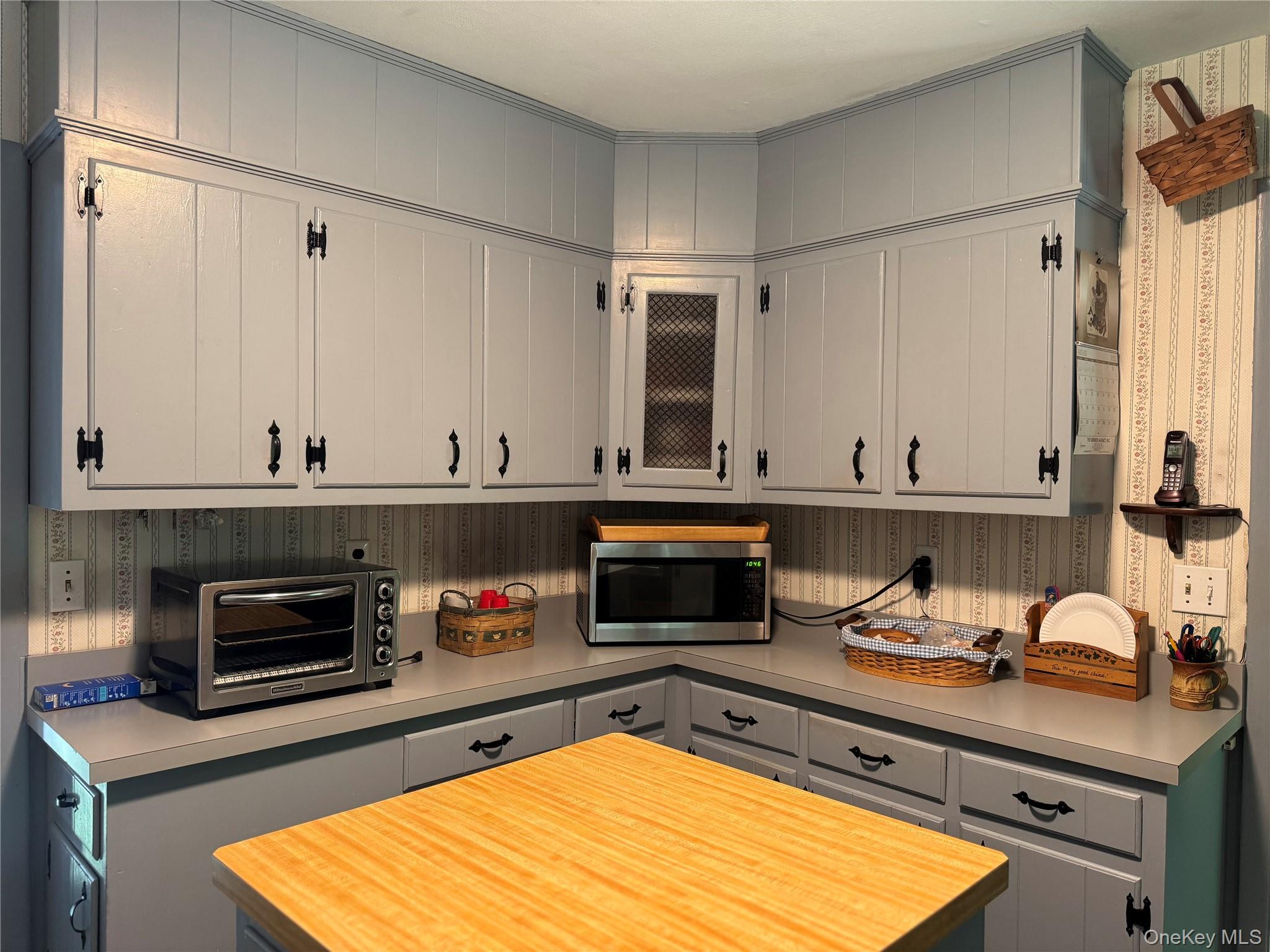 408 County Route 22, Middletown, NY 10940