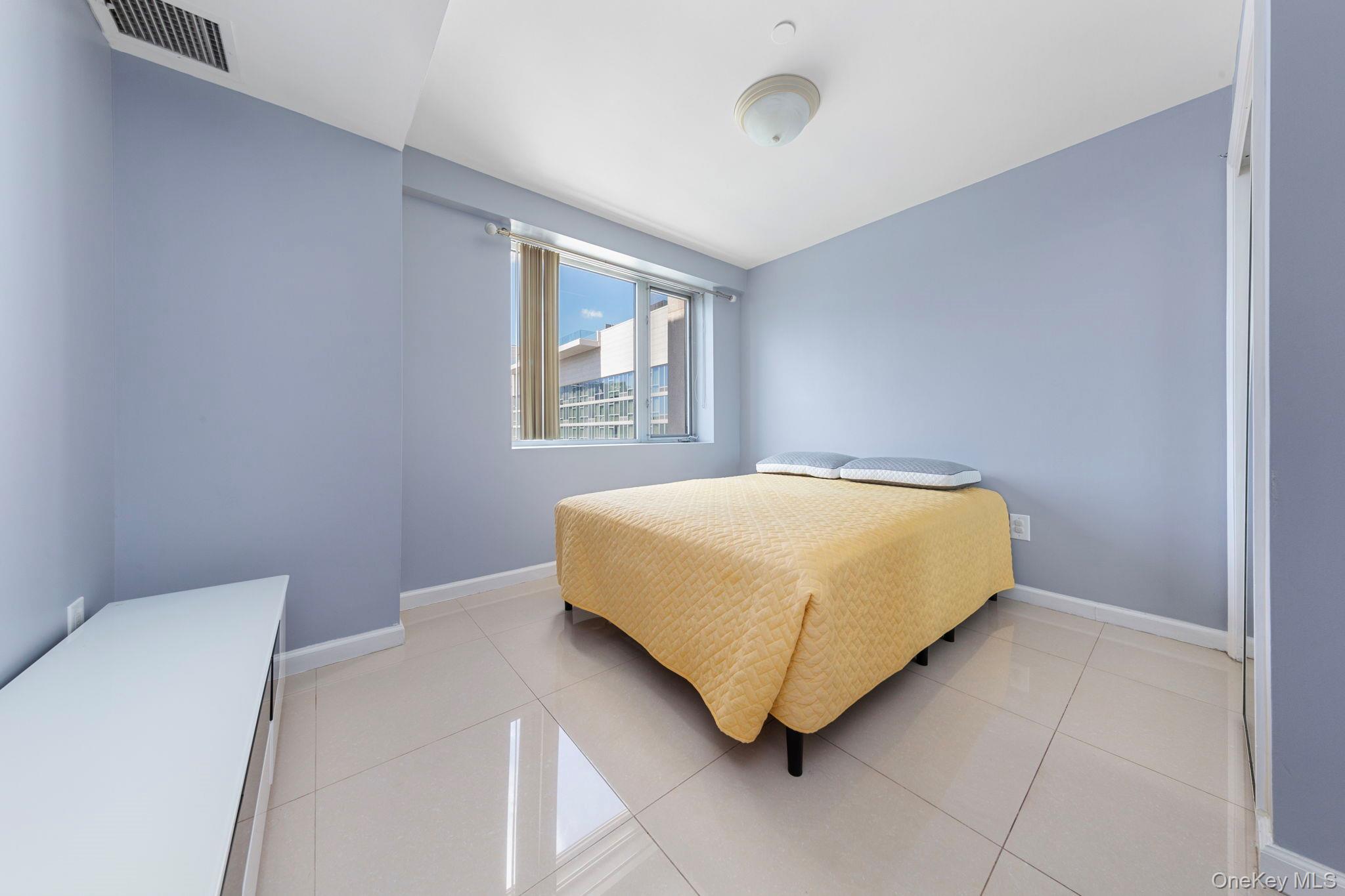 37-20 Prince Street # PHA, Flushing, NY 11354