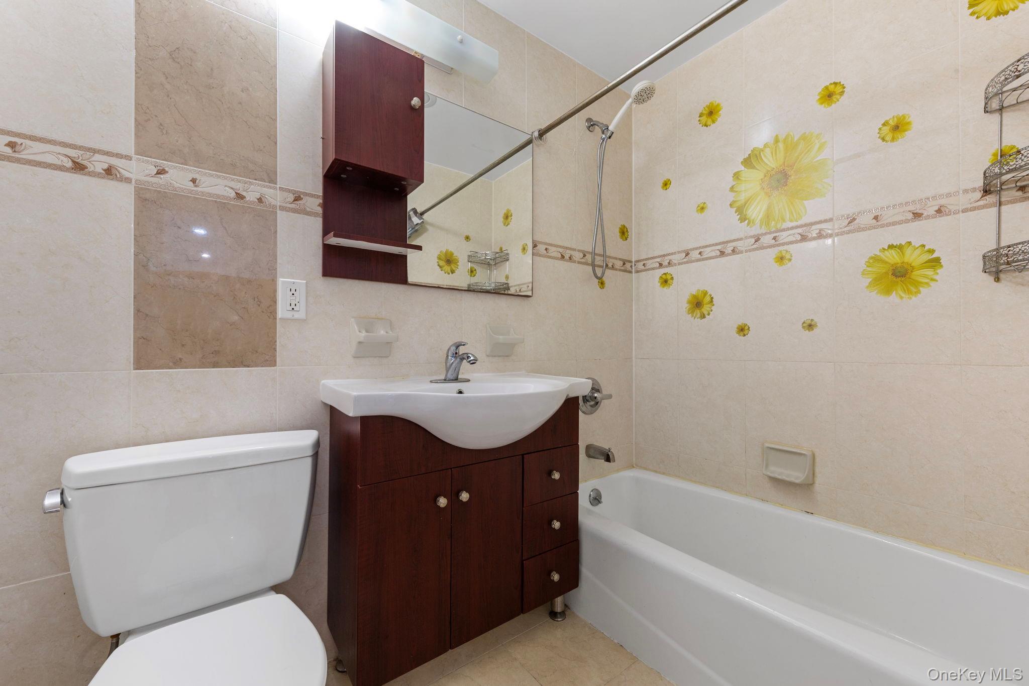 37-20 Prince Street # PHA, Flushing, NY 11354