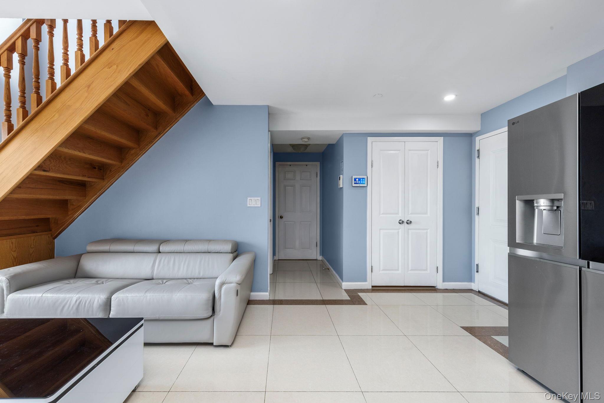 37-20 Prince Street # PHA, Flushing, NY 11354