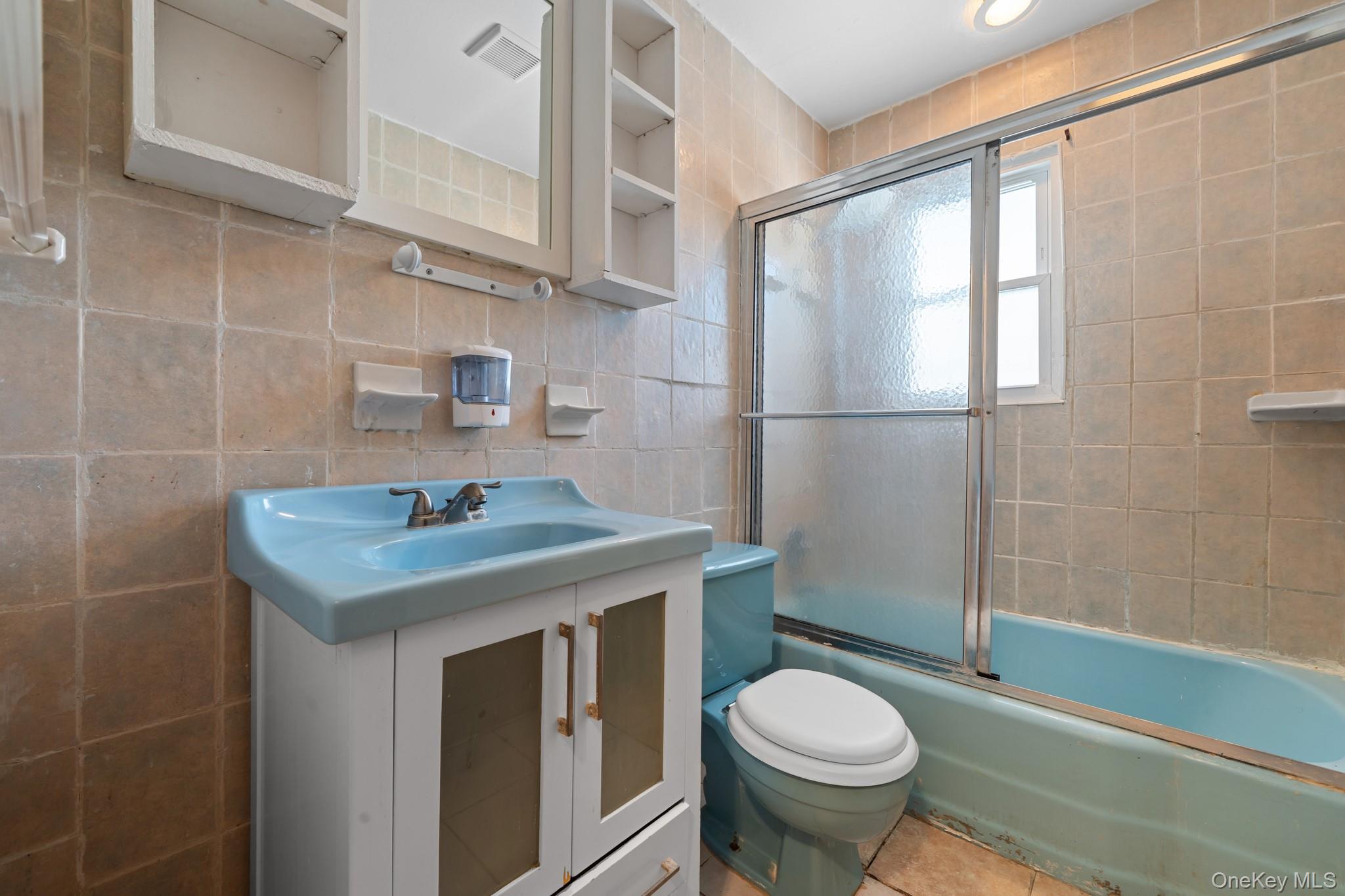 222-15 145 Avenue, Springfield Gardens, NY 11413