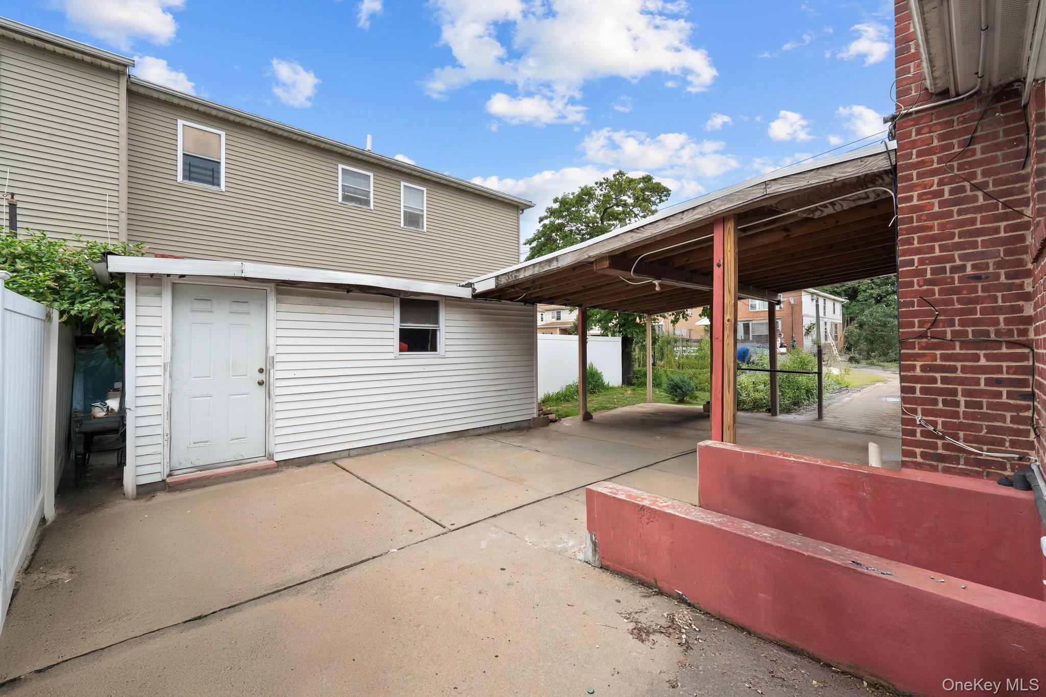 222-15 145 Avenue, Springfield Gardens, NY 11413