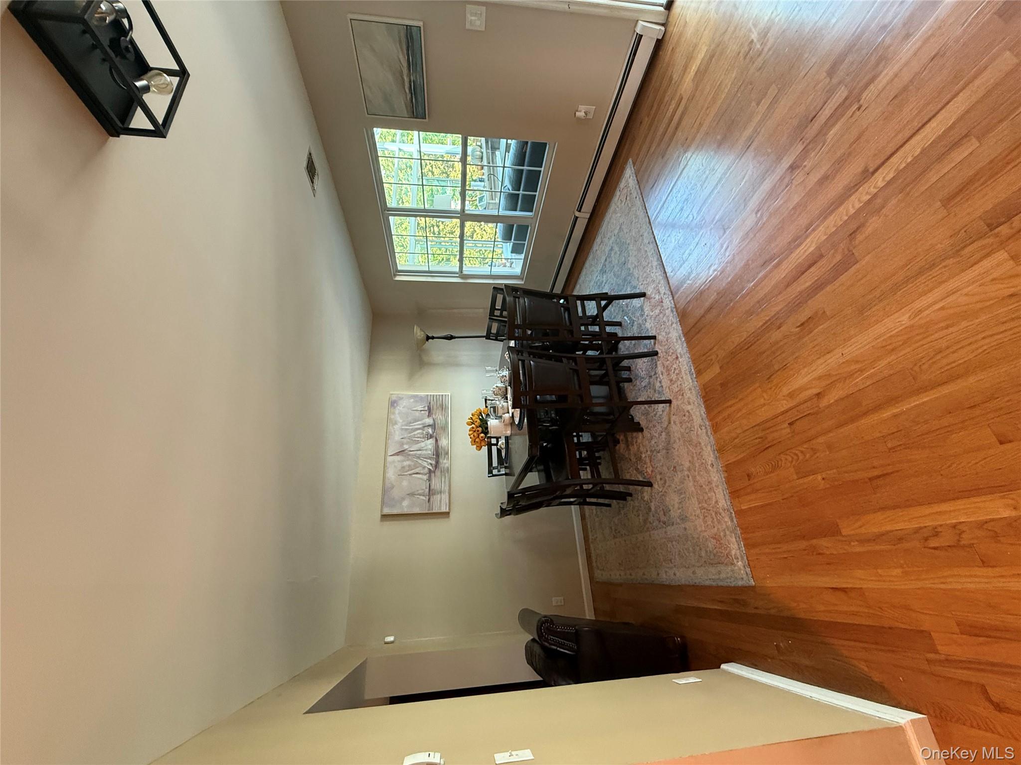 5 Evans Place, Bay Shore, NY 11706