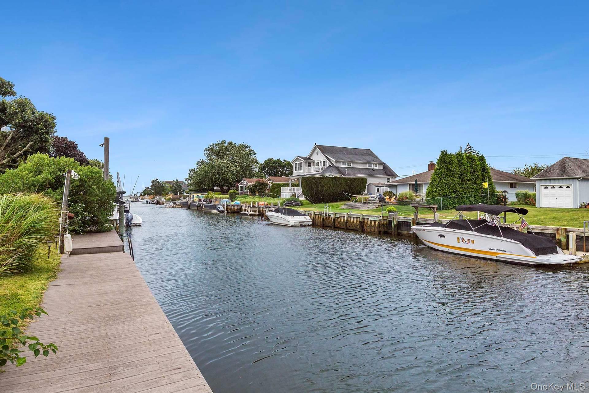 20 Marlin Road, East Quogue, NY 11942