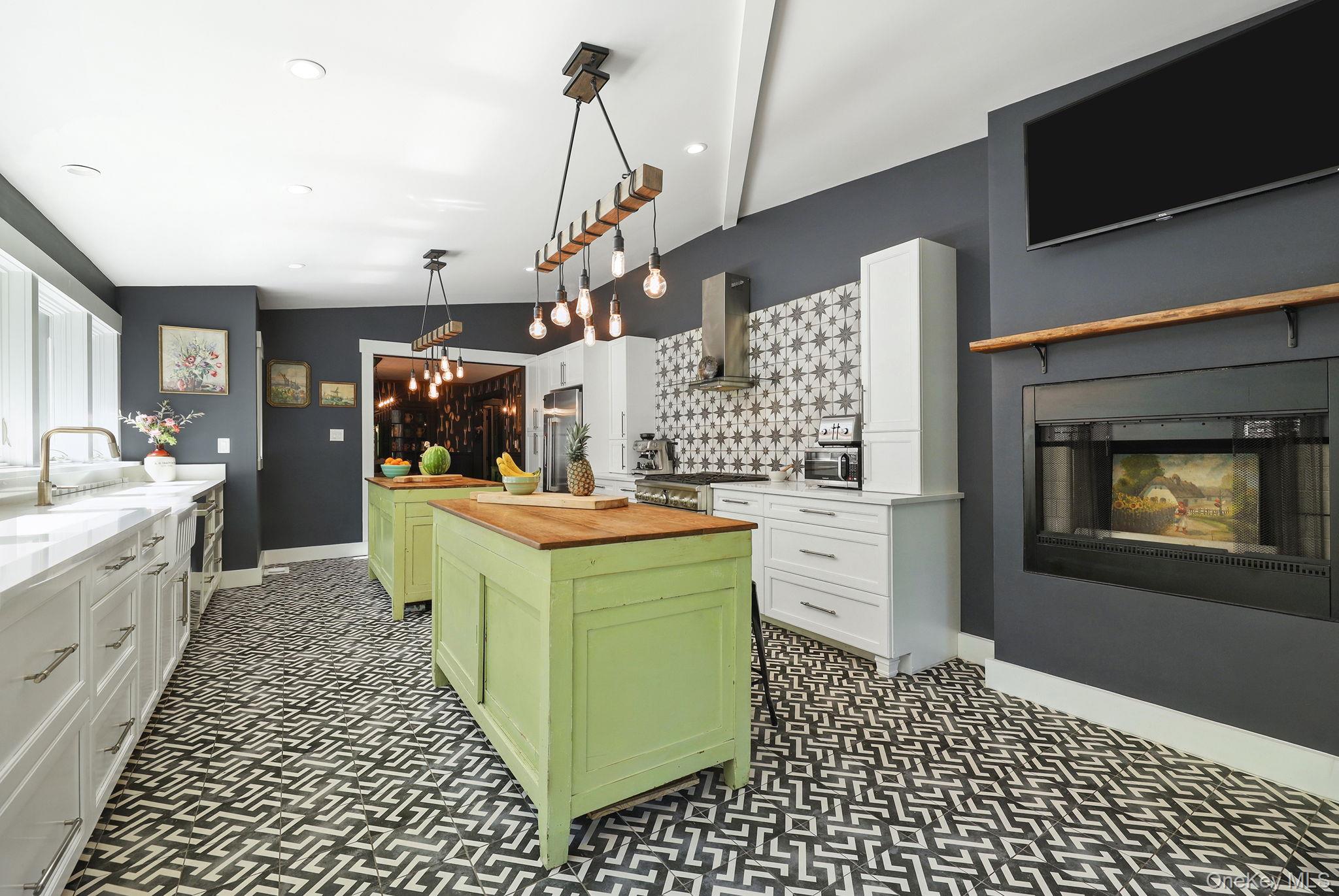 3 Holbrook Road, Briarcliff Manor, NY 10510