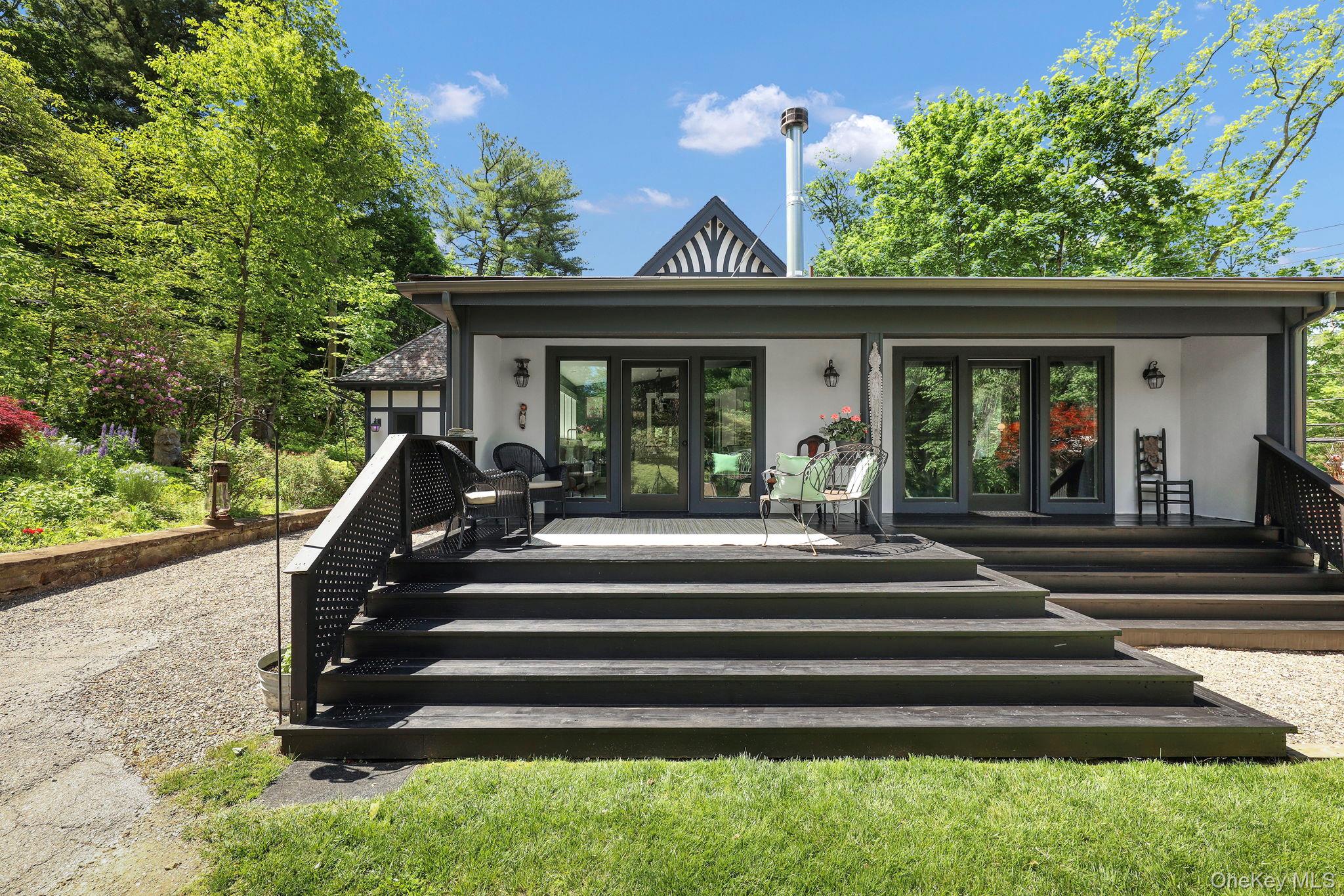 3 Holbrook Road, Briarcliff Manor, NY 10510