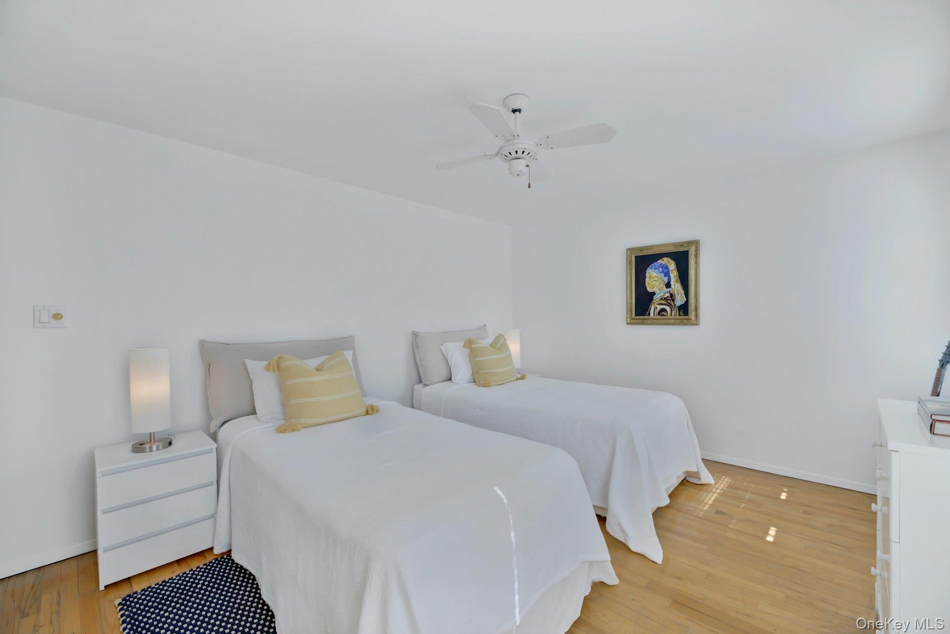 94 S Country Road, Remsenburg, NY 11960