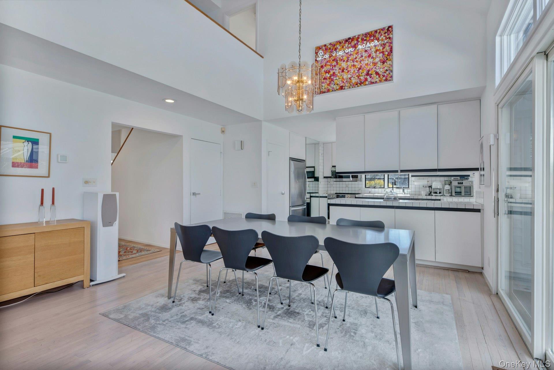 94 S Country Road, Remsenburg, NY 11960