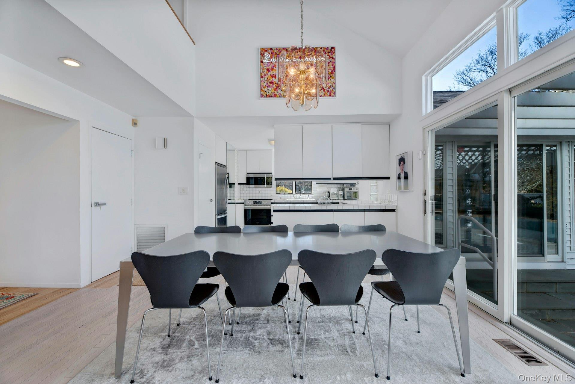 94 S Country Road, Remsenburg, NY 11960