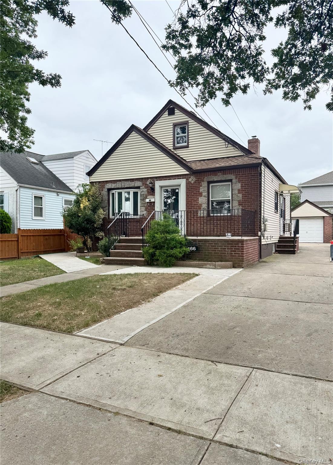 166 Belmont Boulevard, Elmont, NY 11003