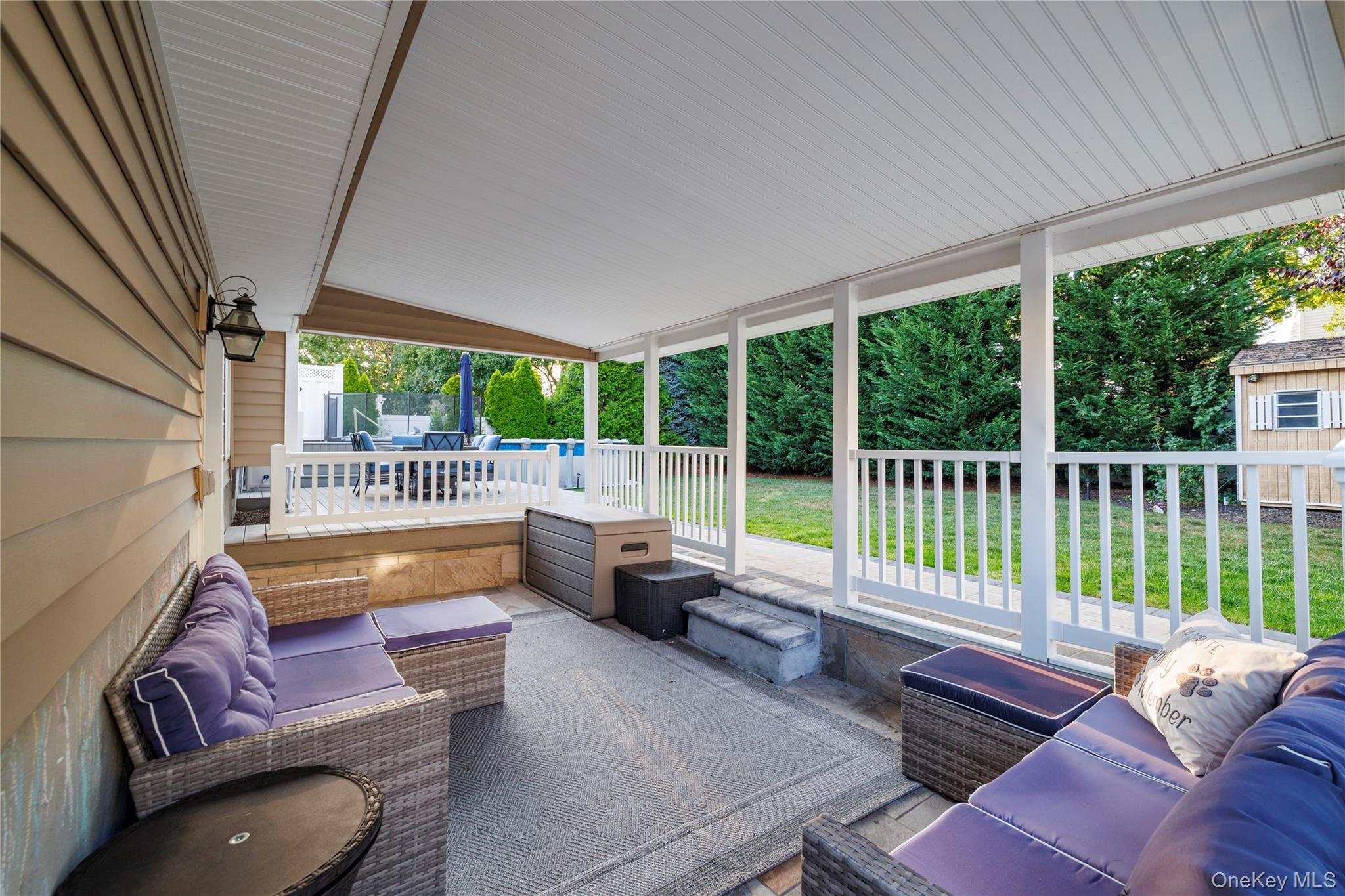 137 Willard Avenue, Farmingdale, NY 11735