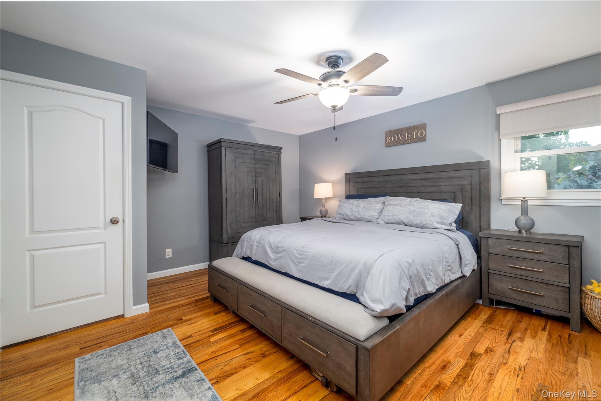 137 Willard Avenue, Farmingdale, NY 11735