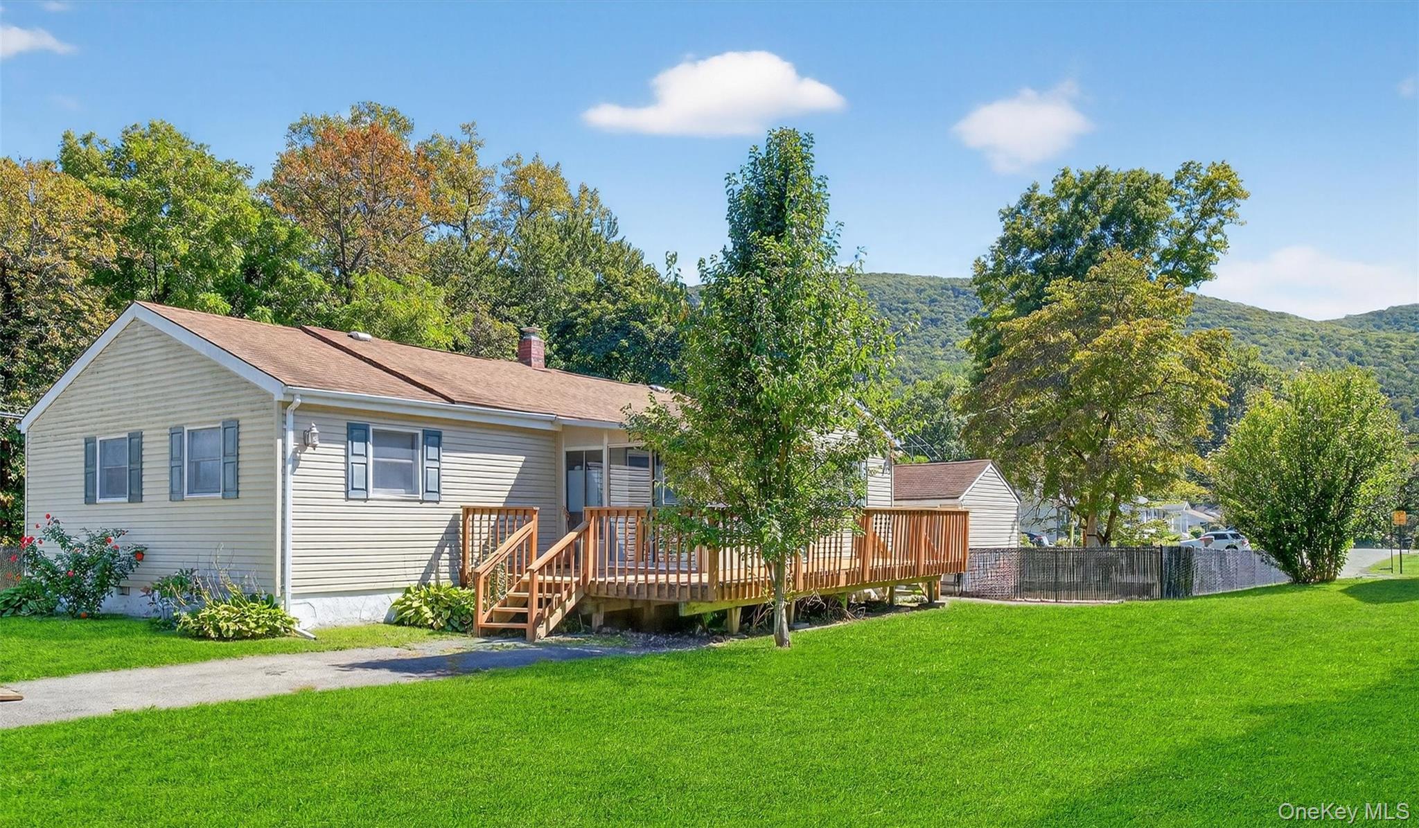 1 Park Lane, Beacon, NY 12508