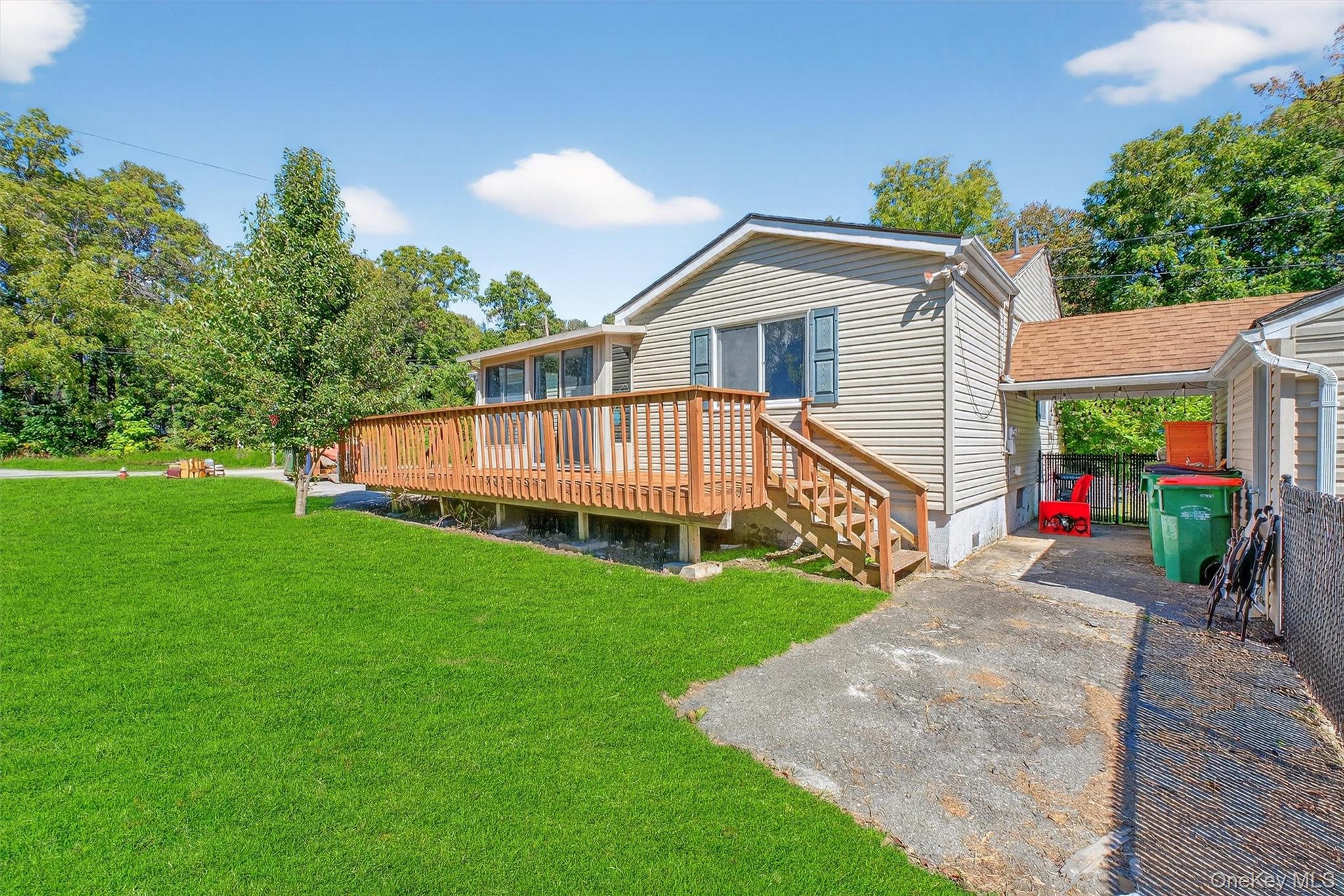 1 Park Lane, Beacon, NY 12508