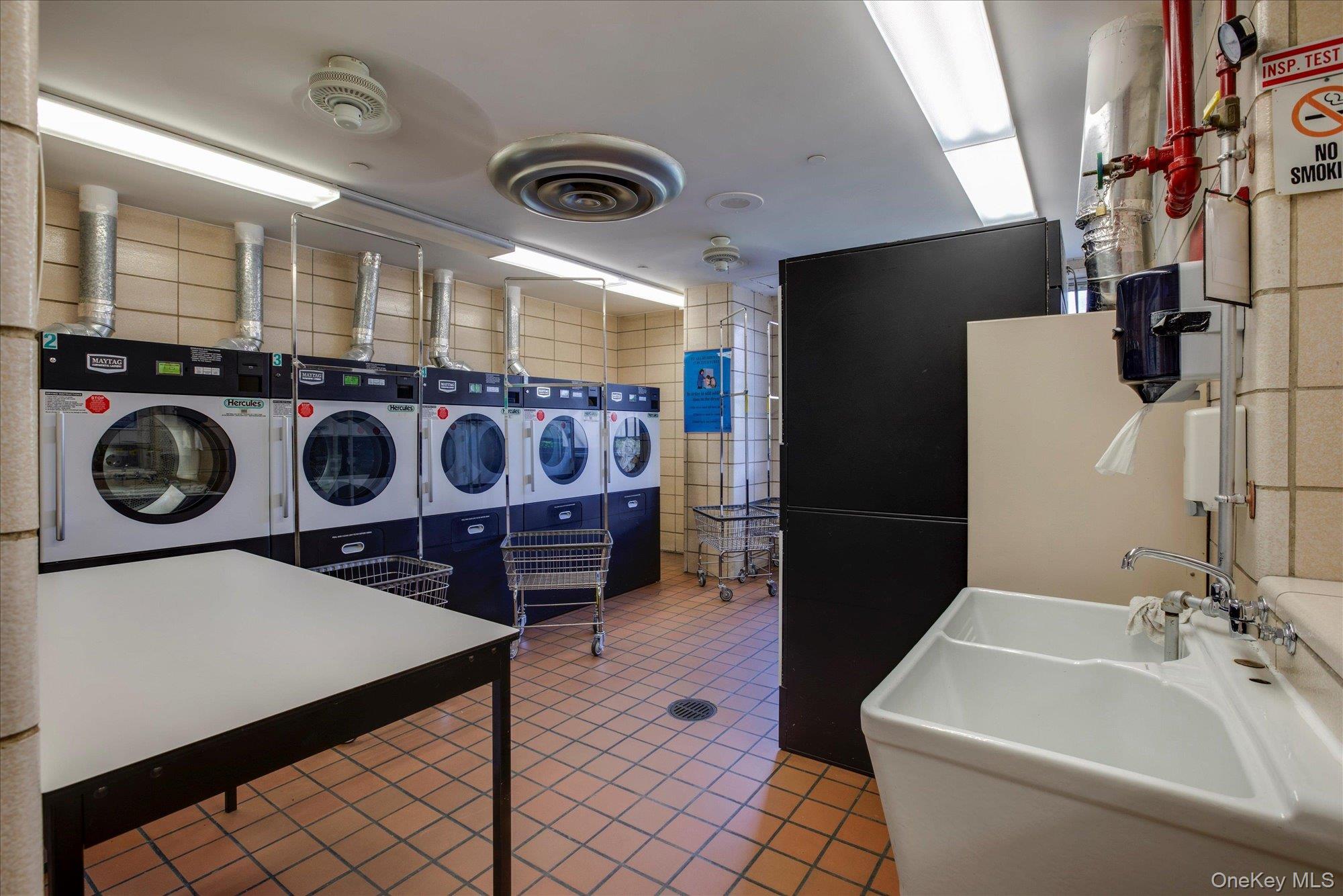 1785 215th Street # 17E, Bayside, NY 11360