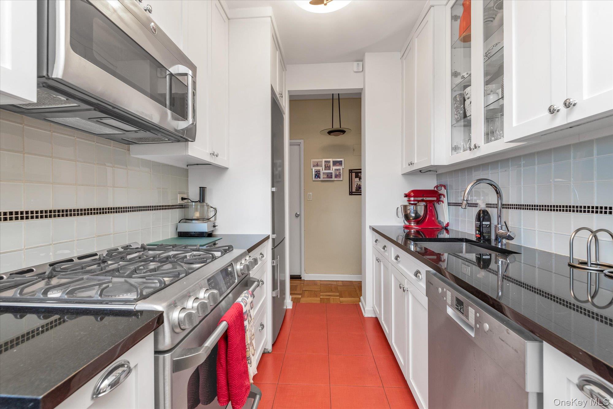 1785 215th Street # 17E, Bayside, NY 11360