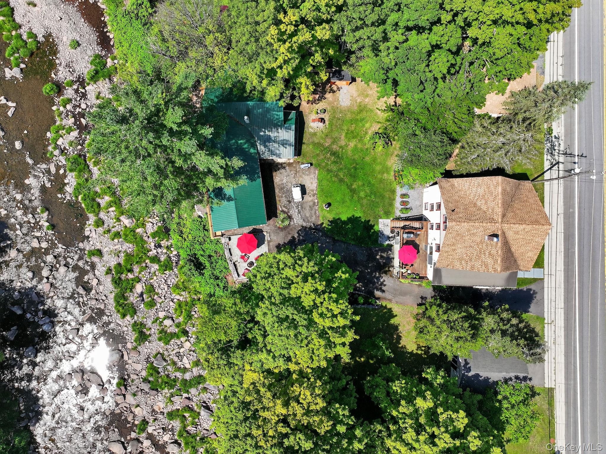 8213 Main Street, Hunter, NY 12442