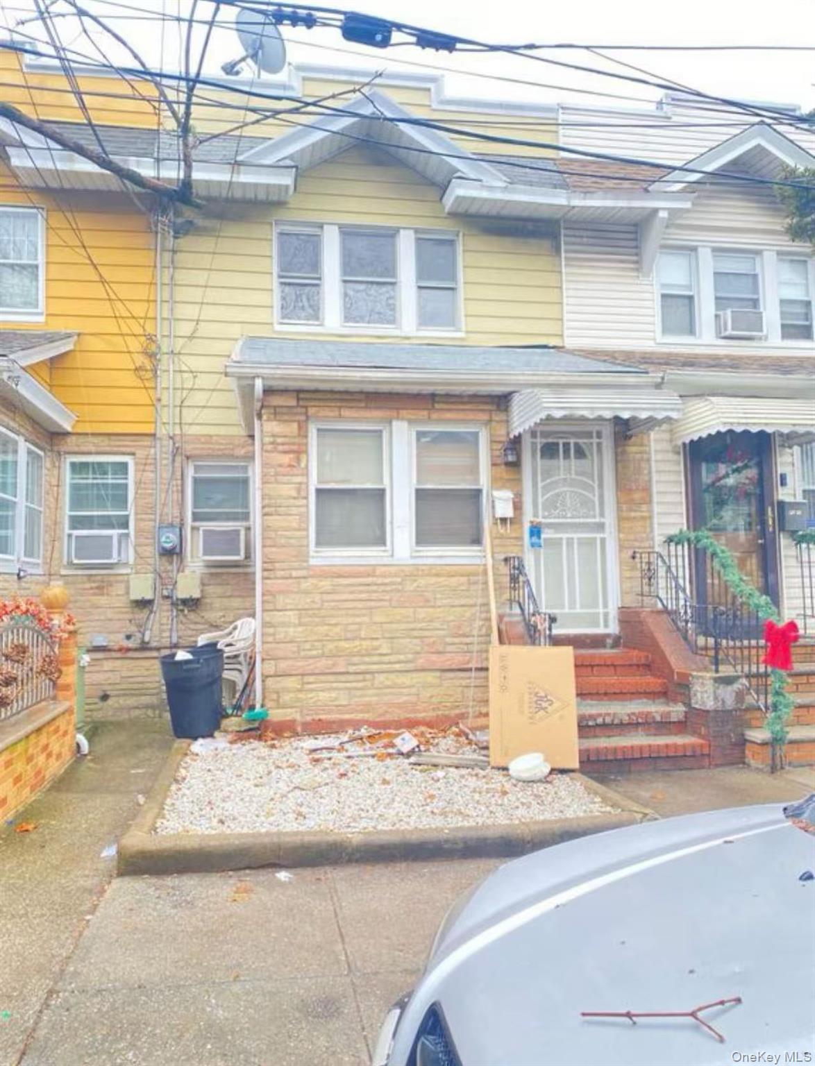 92-32 76th Street, Woodhaven, NY 11421
