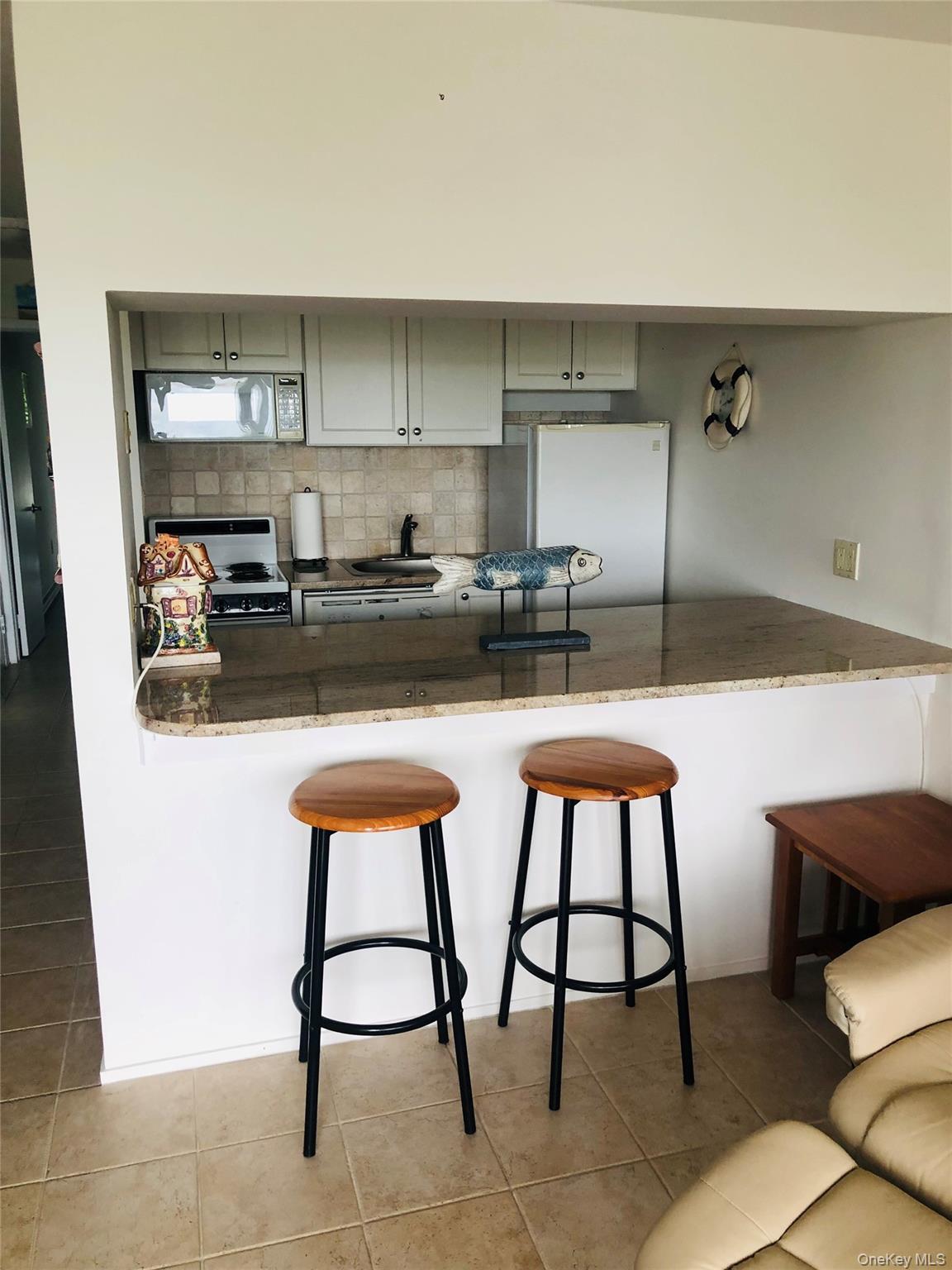 274 Dune, Westhampton Beach, NY 11978