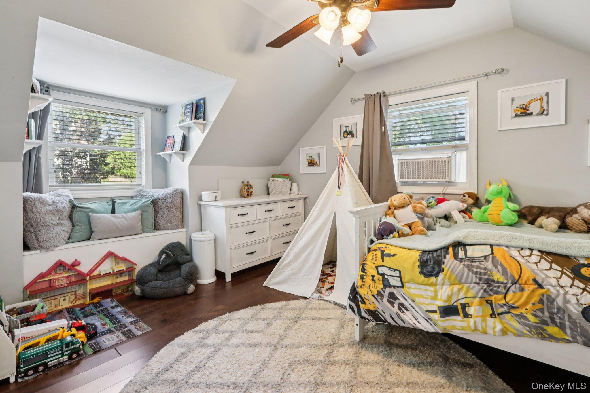 21 Tulip Tree Drive, Garnerville, NY 10923