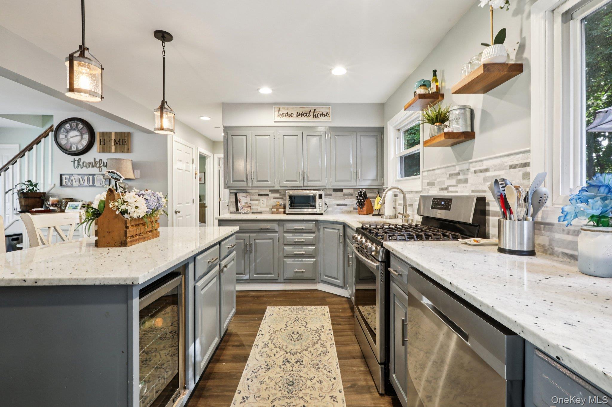 21 Tulip Tree Drive, Garnerville, NY 10923