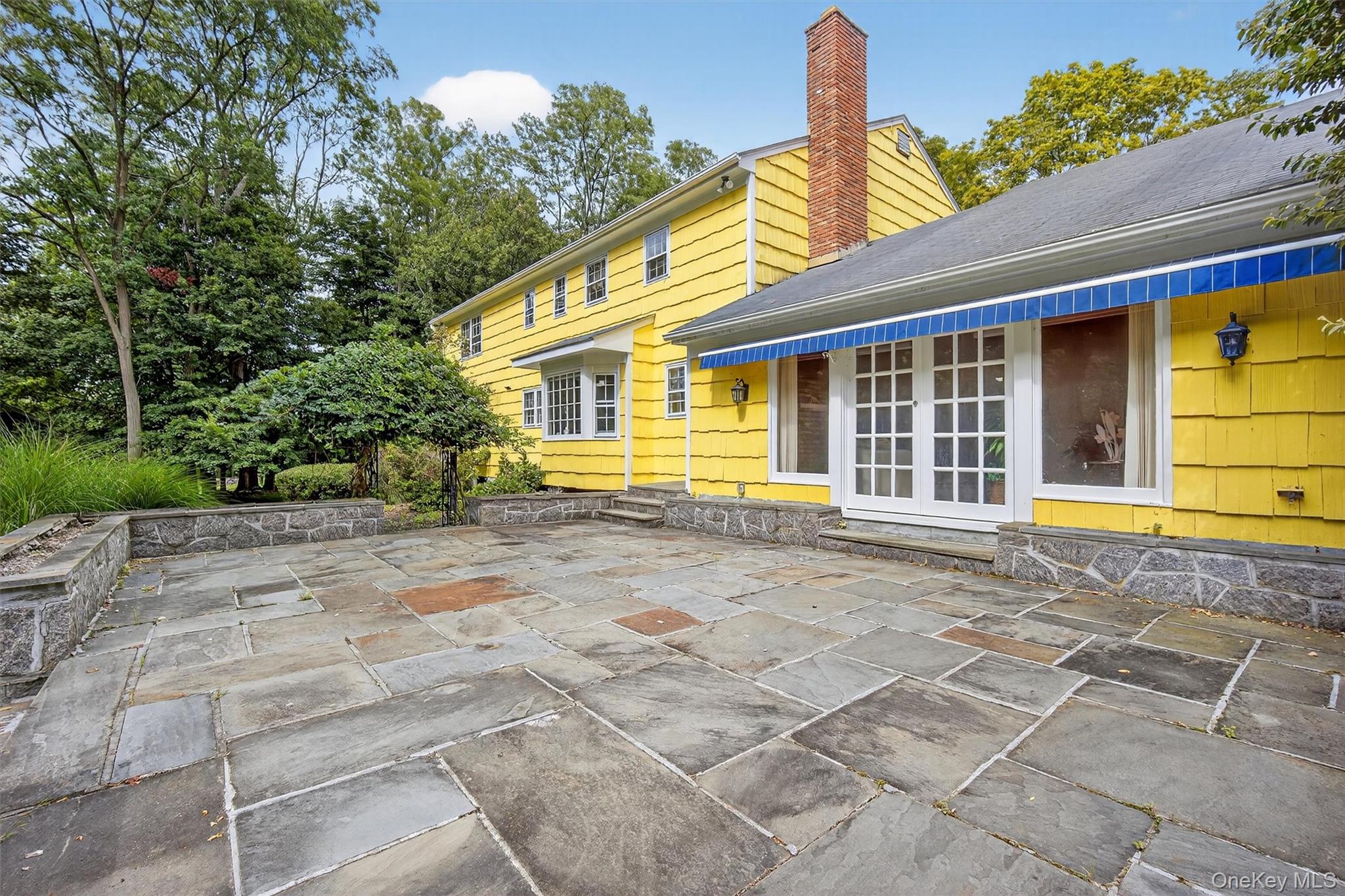 27 Orchard Hill Road, Katonah, NY 10536