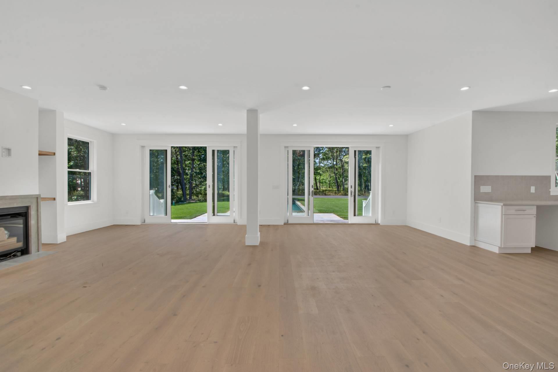 95 N Summit Boulevard, Westhampton, NY 11977