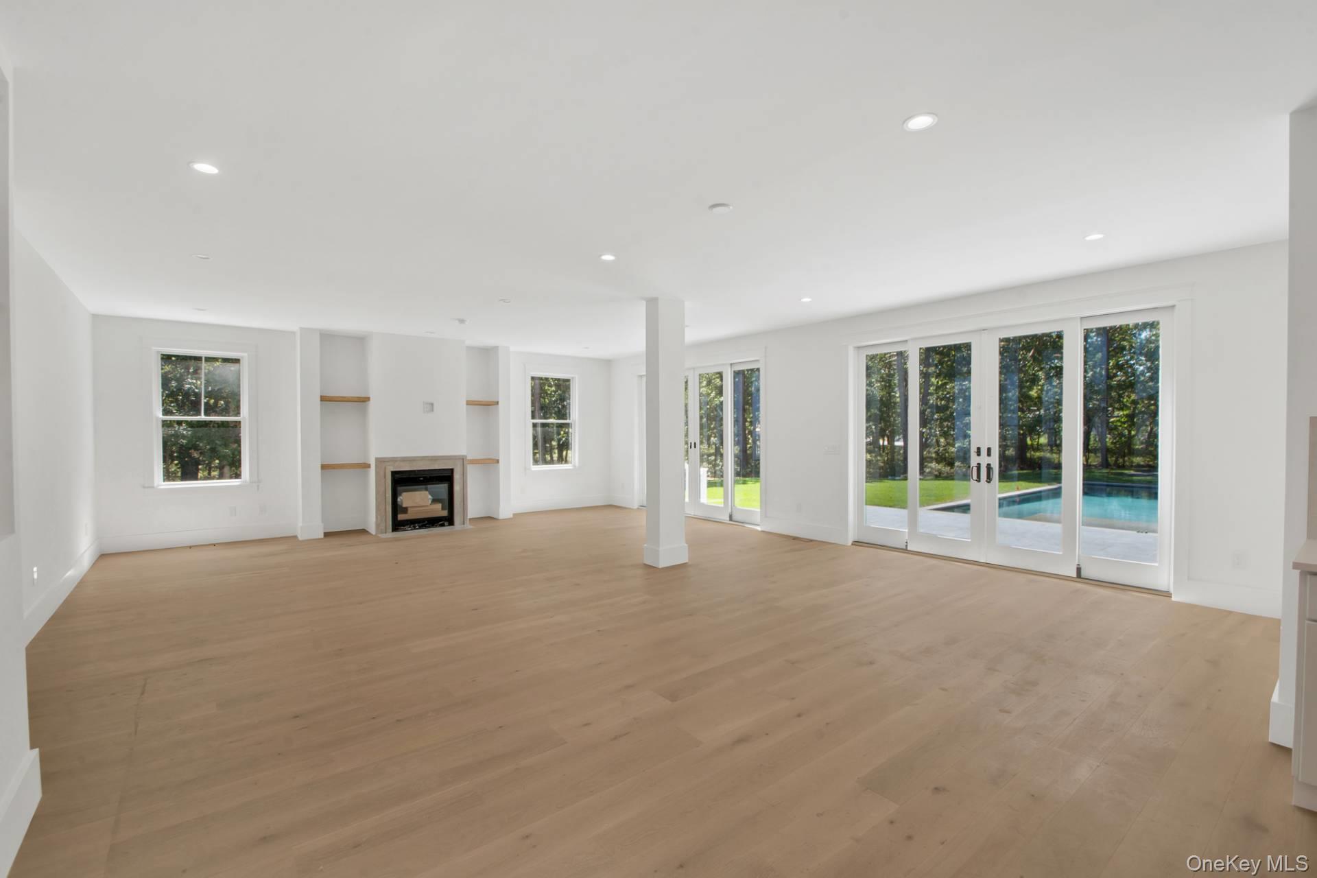 95 N Summit Boulevard, Westhampton, NY 11977