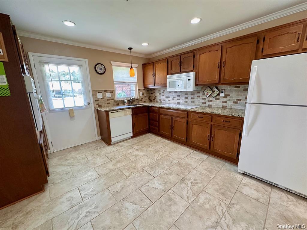 69B Enfield Court # B, Ridge, NY 11961