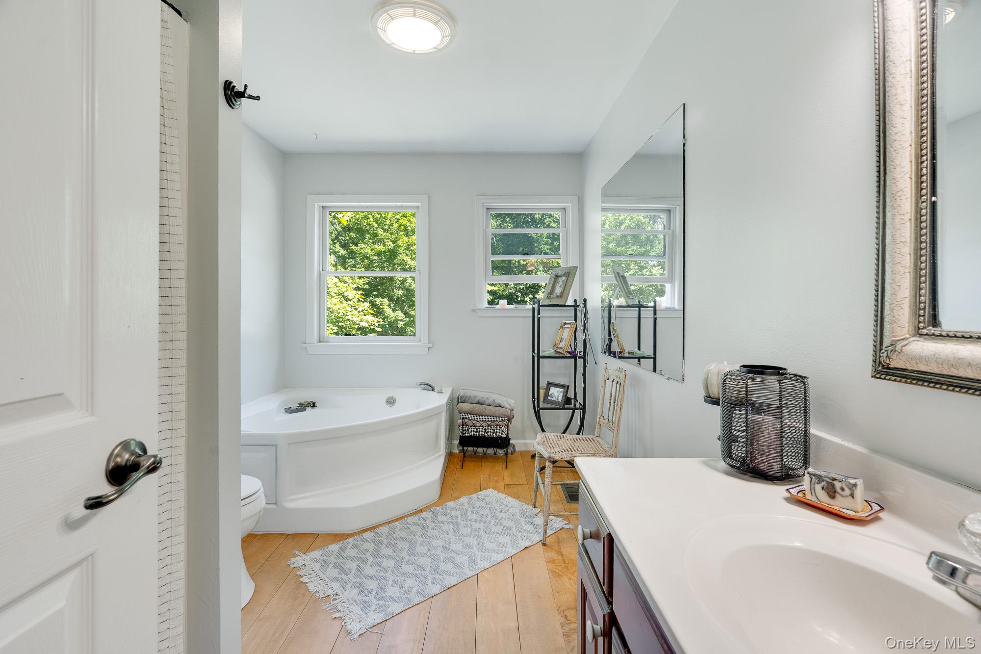 22 Mountain View Avenue, Staatsburg, NY 12580