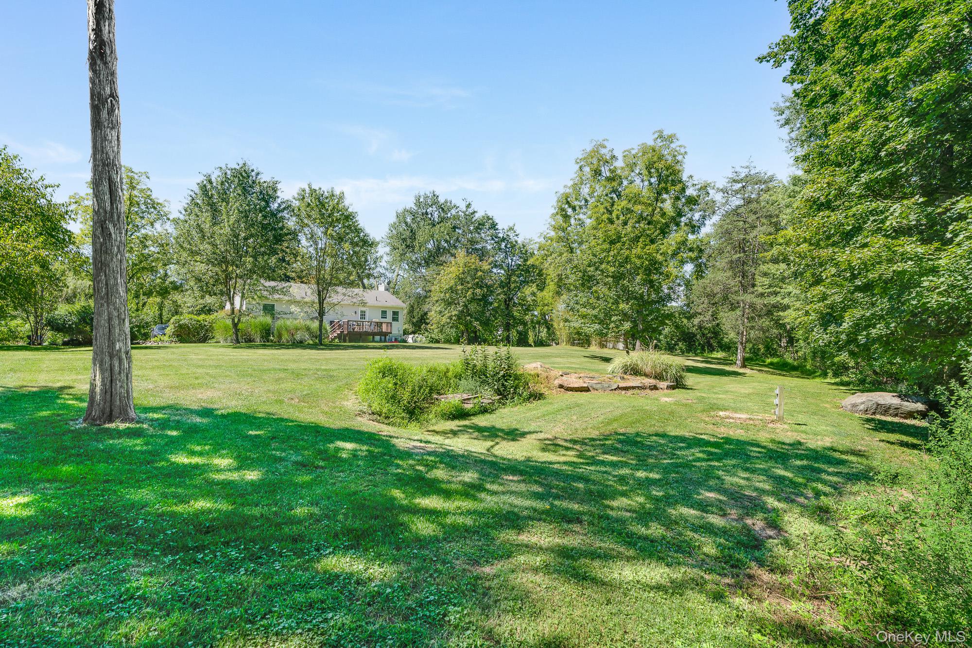 22 Mountain View Avenue, Staatsburg, NY 12580