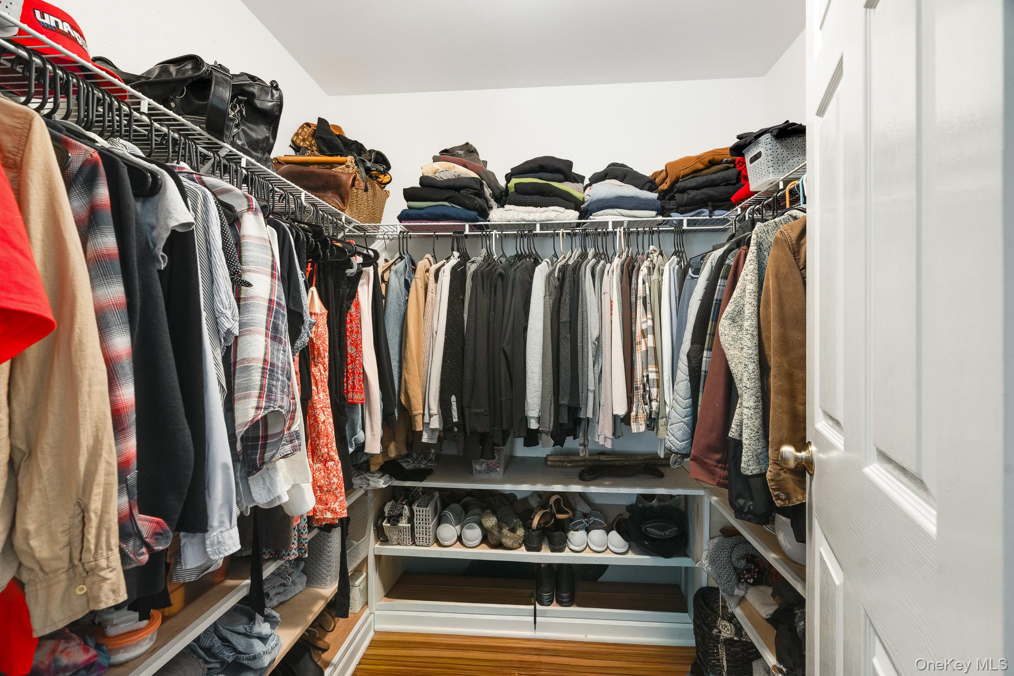 22 Mountain View Avenue, Staatsburg, NY 12580