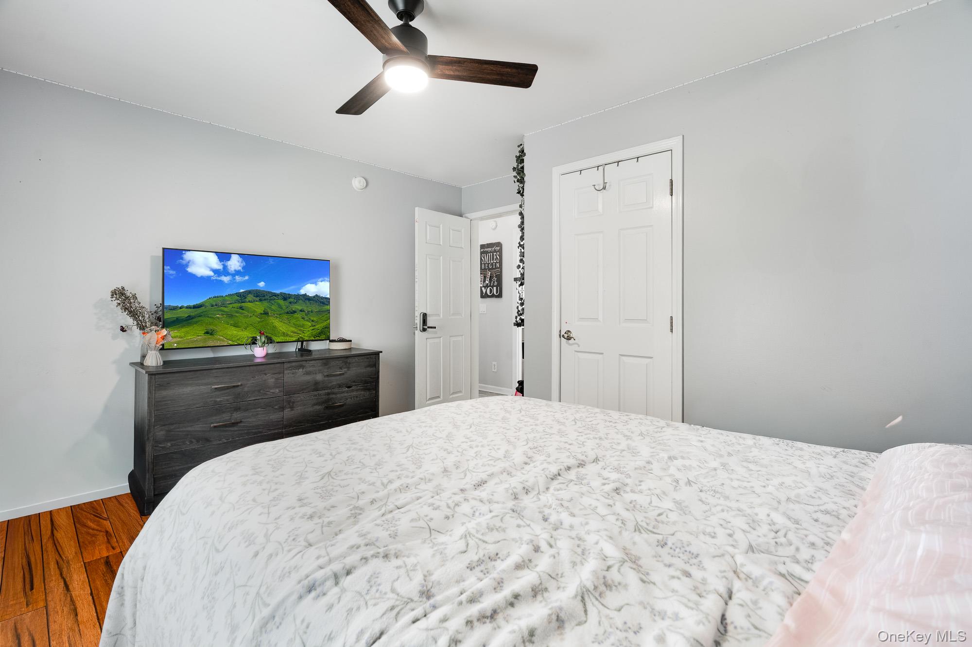 22 Mountain View Avenue, Staatsburg, NY 12580