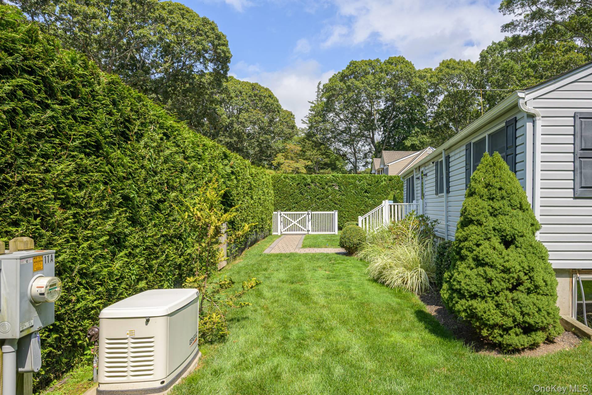 11 Scotts Landing Road, Southampton, NY 11968