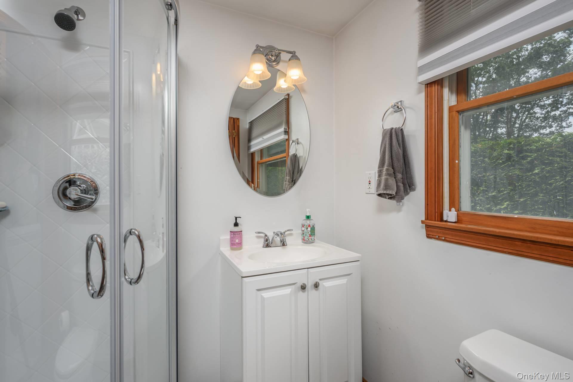 11 Scotts Landing Road, Southampton, NY 11968