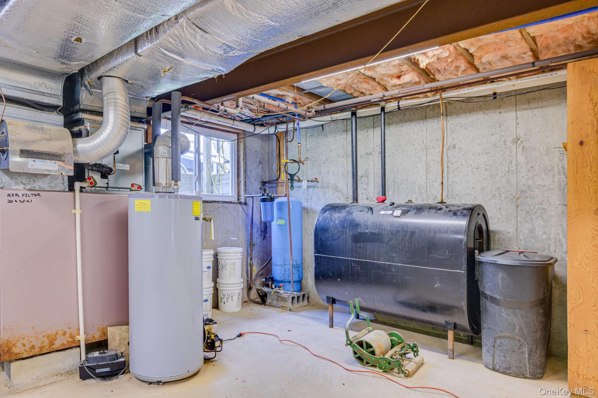 11 Scotts Landing Road, Southampton, NY 11968