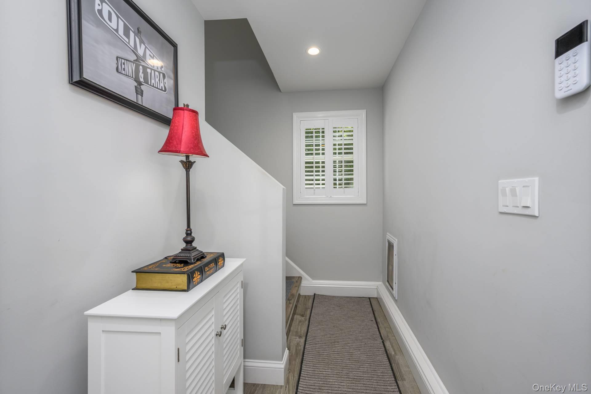 11 Scotts Landing Road, Southampton, NY 11968